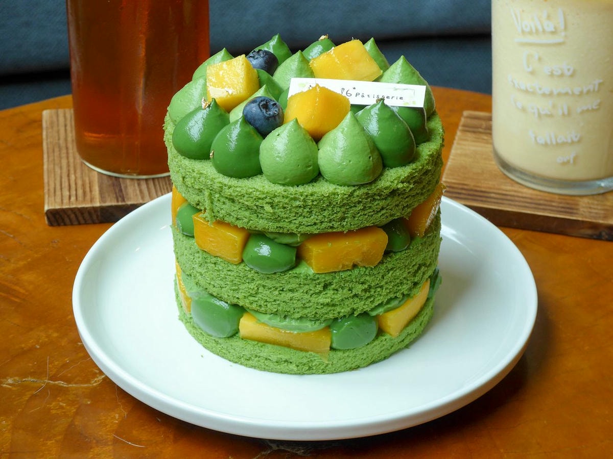 [食記][台中市] 萊姆16手作甜點 Lime16 Patisserie — 隱身巷弄住宅區內溫馨療癒甜點店，濃抹又口感層次豐富的抹茶戚風杯。