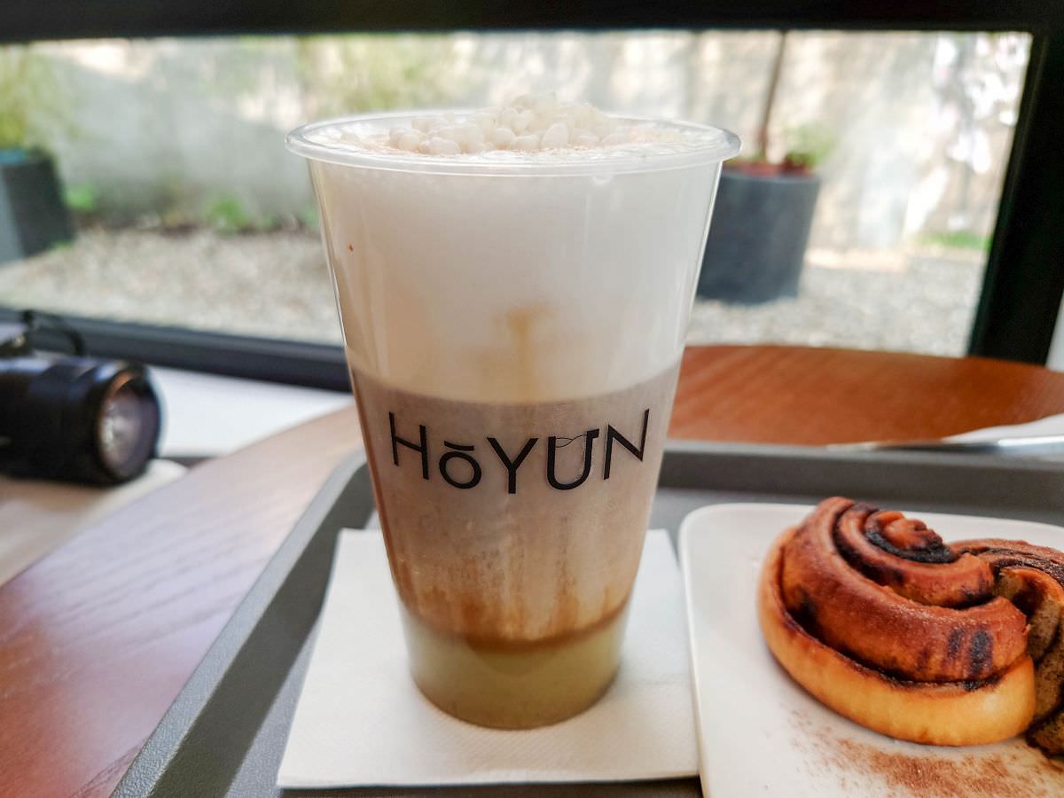 [食記][高雄市] 良運 HoYun Cafe — 鄰近逍遙園白色小屋咖啡店