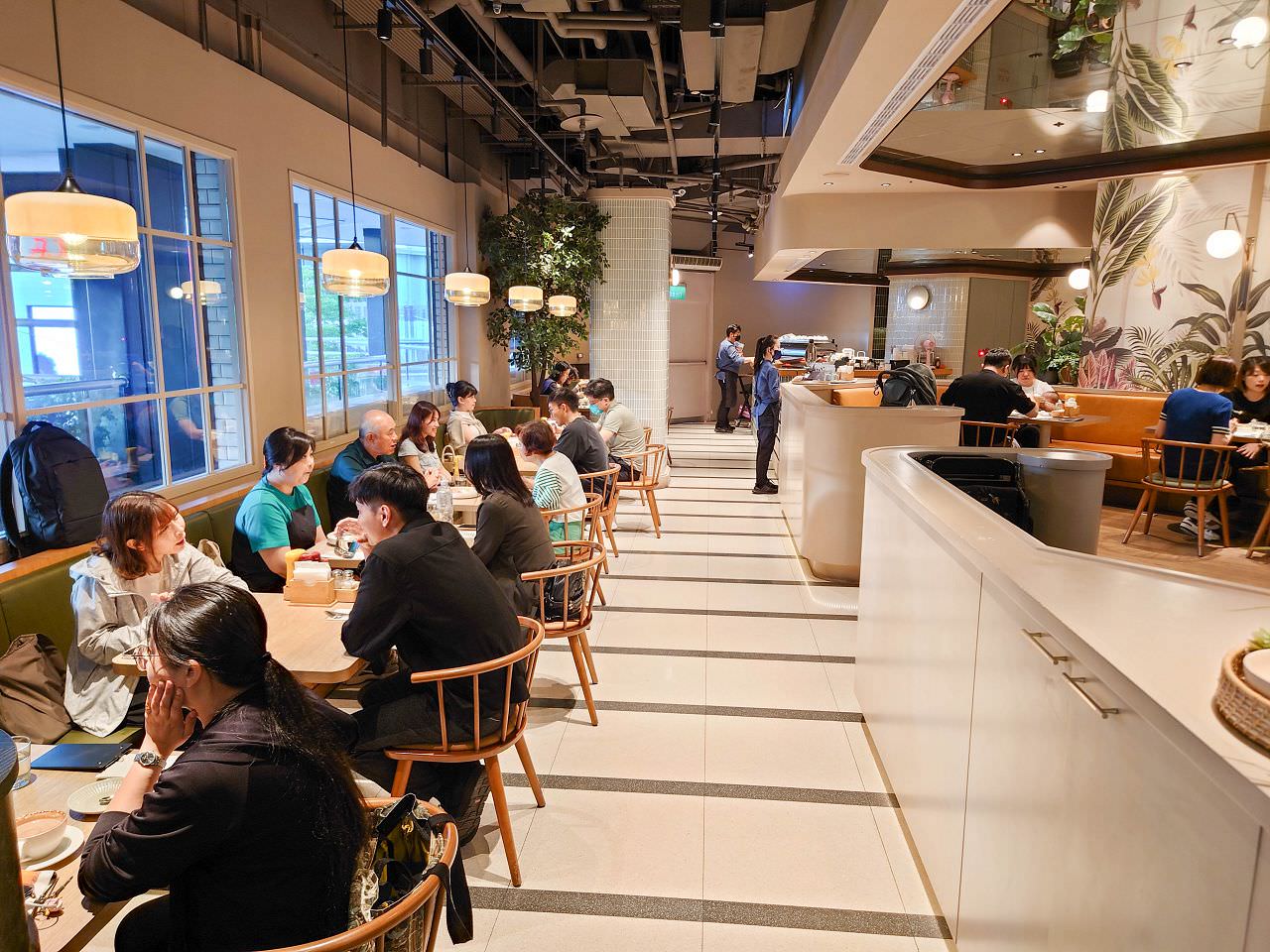 [食記][台北市] M One Cafe A11館 — 信義商圈森林風美式早午餐餐廳