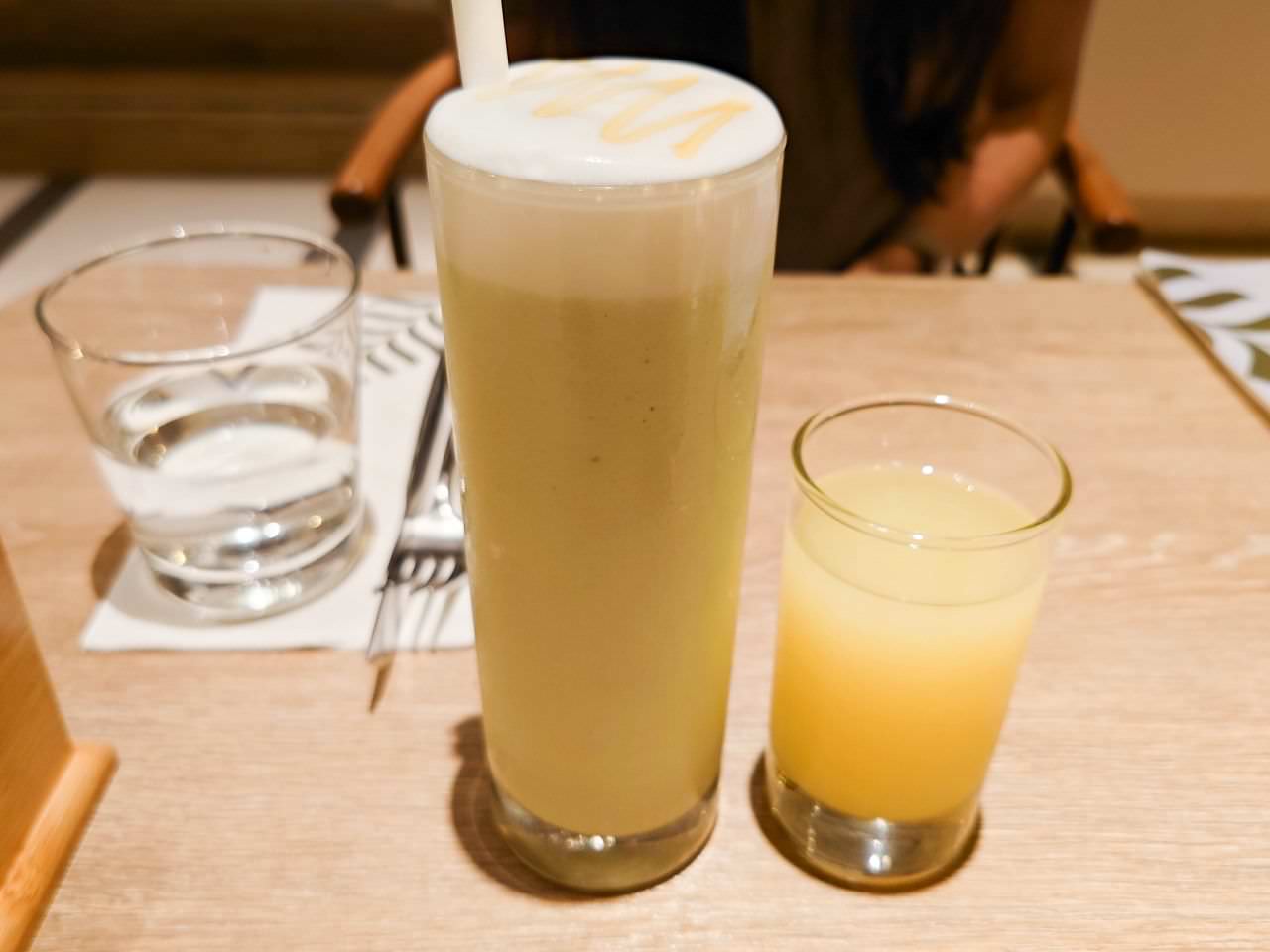 [食記][台北市] M One Cafe A11館 — 信義商圈森林風美式早午餐餐廳