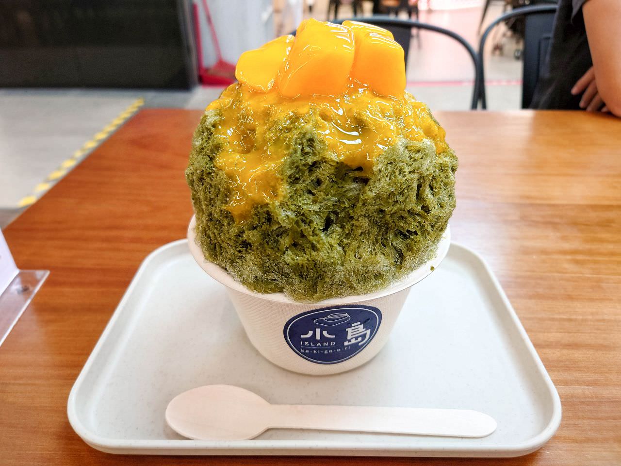 [食記][高雄市] 小島製冰 雄站店 — 高雄車站美食街內日式刨冰店