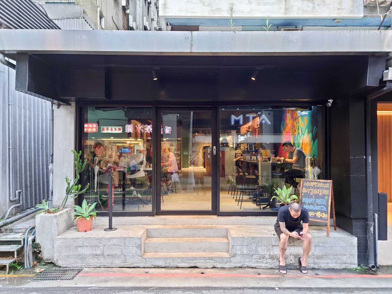 [食記][台北市] Chale Tacos 墨西哥餐廳 — LA街頭風格墨西哥料理餐廳，純手工自製道地口味的塔可。