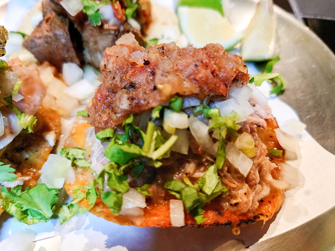 [食記][台北市] Chale Tacos 墨西哥餐廳 — LA街頭風格墨西哥料理餐廳，純手工自製道地口味的塔可。