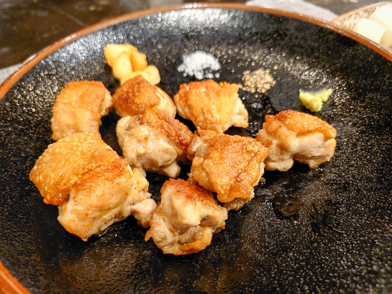 [食記][台北市] 明水然・樂-無菜單鐵板燒 信義松菸店 — 信義松菸商務聚餐、約會、慶生首選，推薦文青網紅最愛的人氣爆紅頂級無菜單鐵板燒就在信義松菸，不預約一定吃不到。