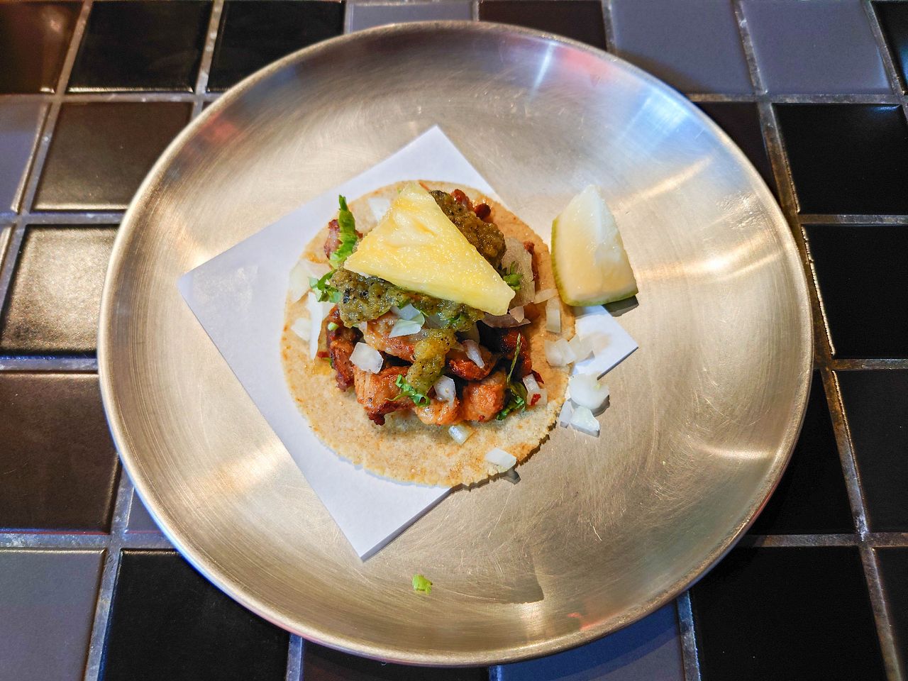 [食記][台北市] Chale Tacos 墨西哥餐廳 — LA街頭風格墨西哥料理餐廳，純手工自製道地口味的塔可。