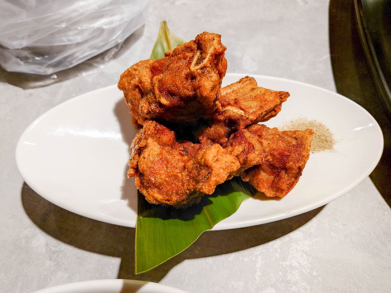 [食記][新北市][林口區] 狂一鍋 林口昕境店 — 網路票選新台式火鍋第1名，排隊人潮超驚人，從新北中和爆紅到林口。
