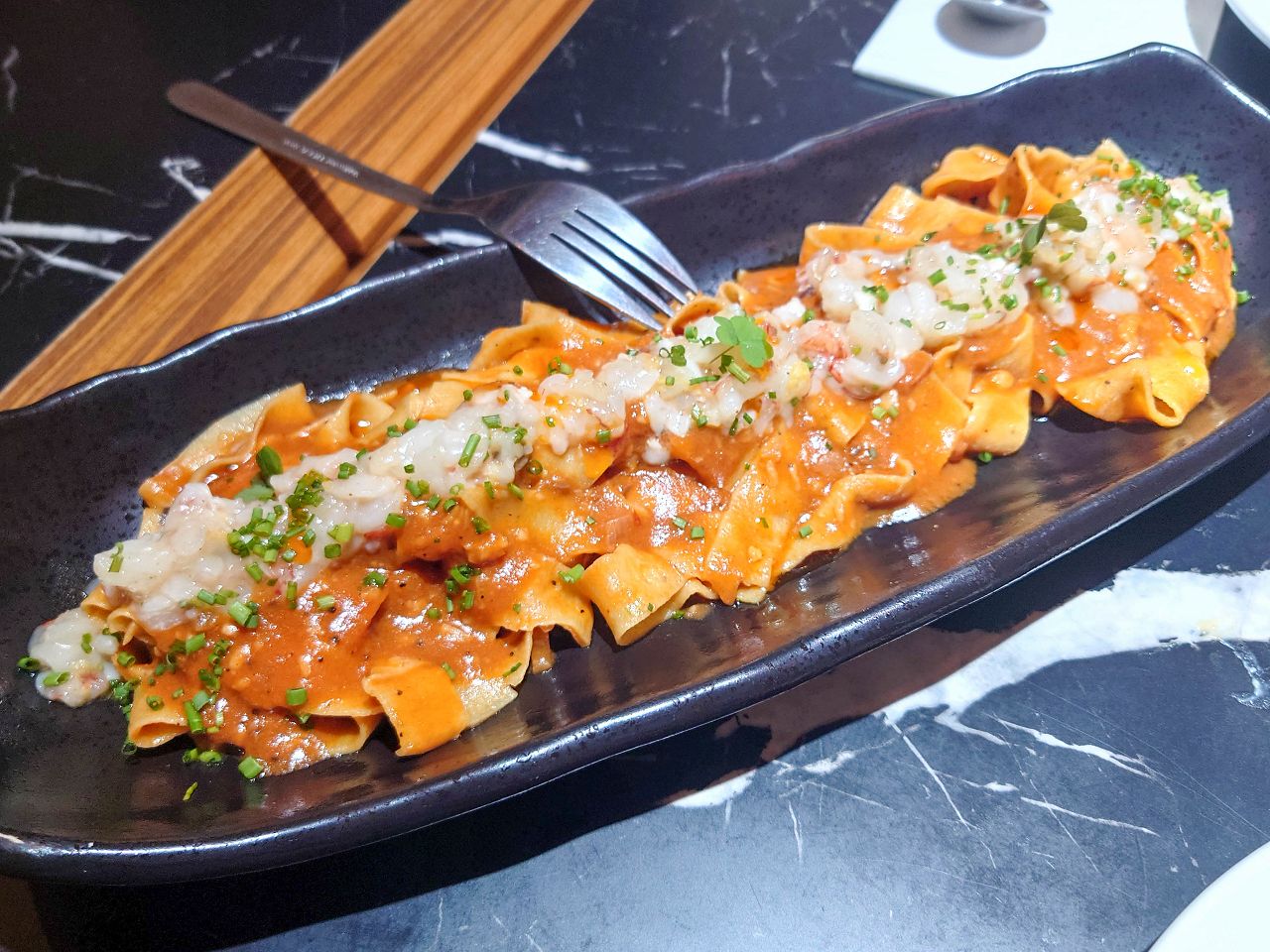 [食記][台北市] Amore mio (已歇業) — 國父紀念館站附近義式料理餐廳推薦，道地義式口味手工自製義大利麵，佛羅倫斯獨有的托斯卡尼胡椒燉牛肉。