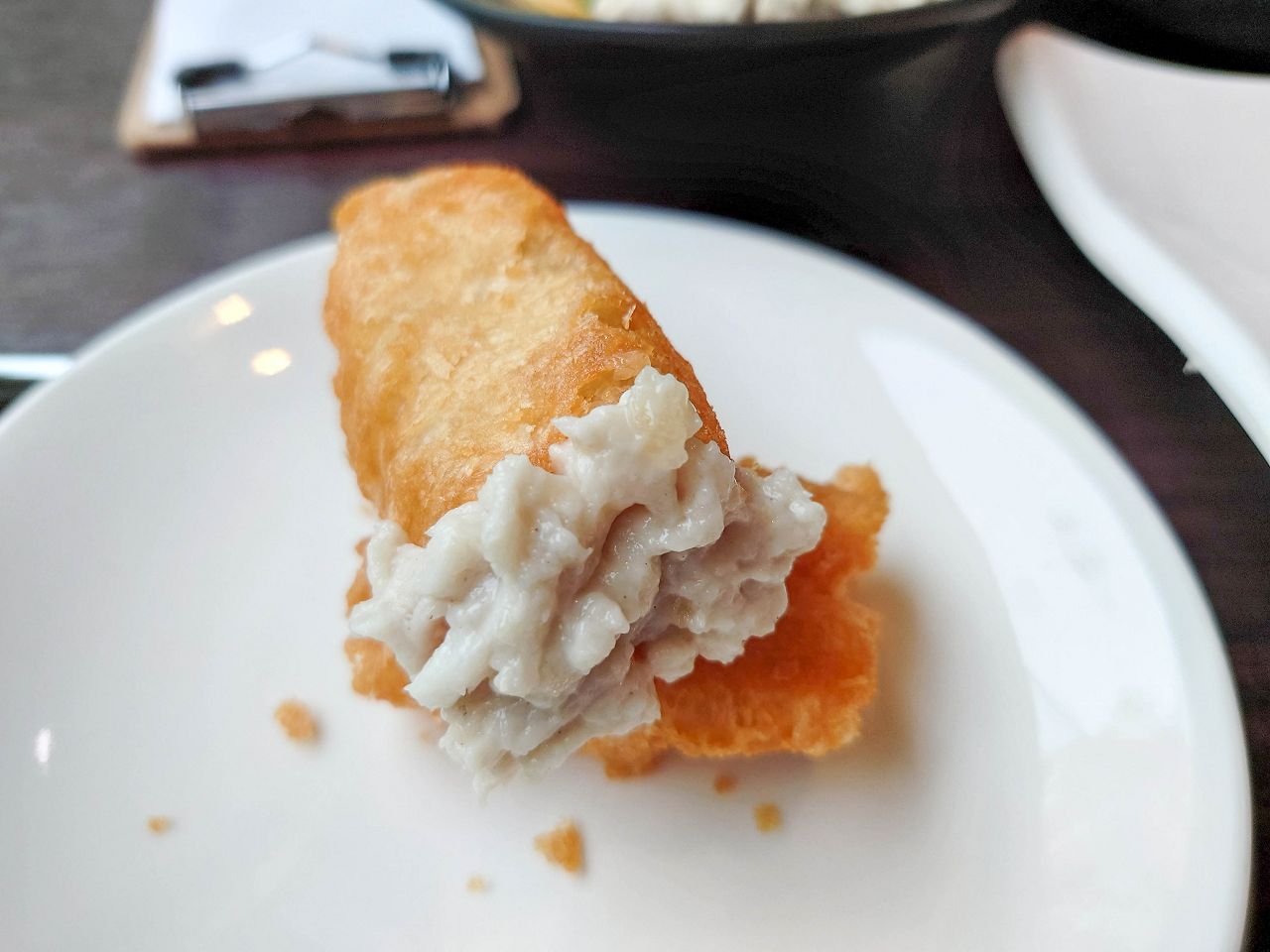 [食記][高雄市] 肉多多火鍋 高雄大順店 — 每人268元就能享有自助吧70多品吃到飽，高CP值火鍋好選擇，香氣十足的爆炒招牌石頭湯，適合涮煮酸菜魚的私房酸菜鍋。