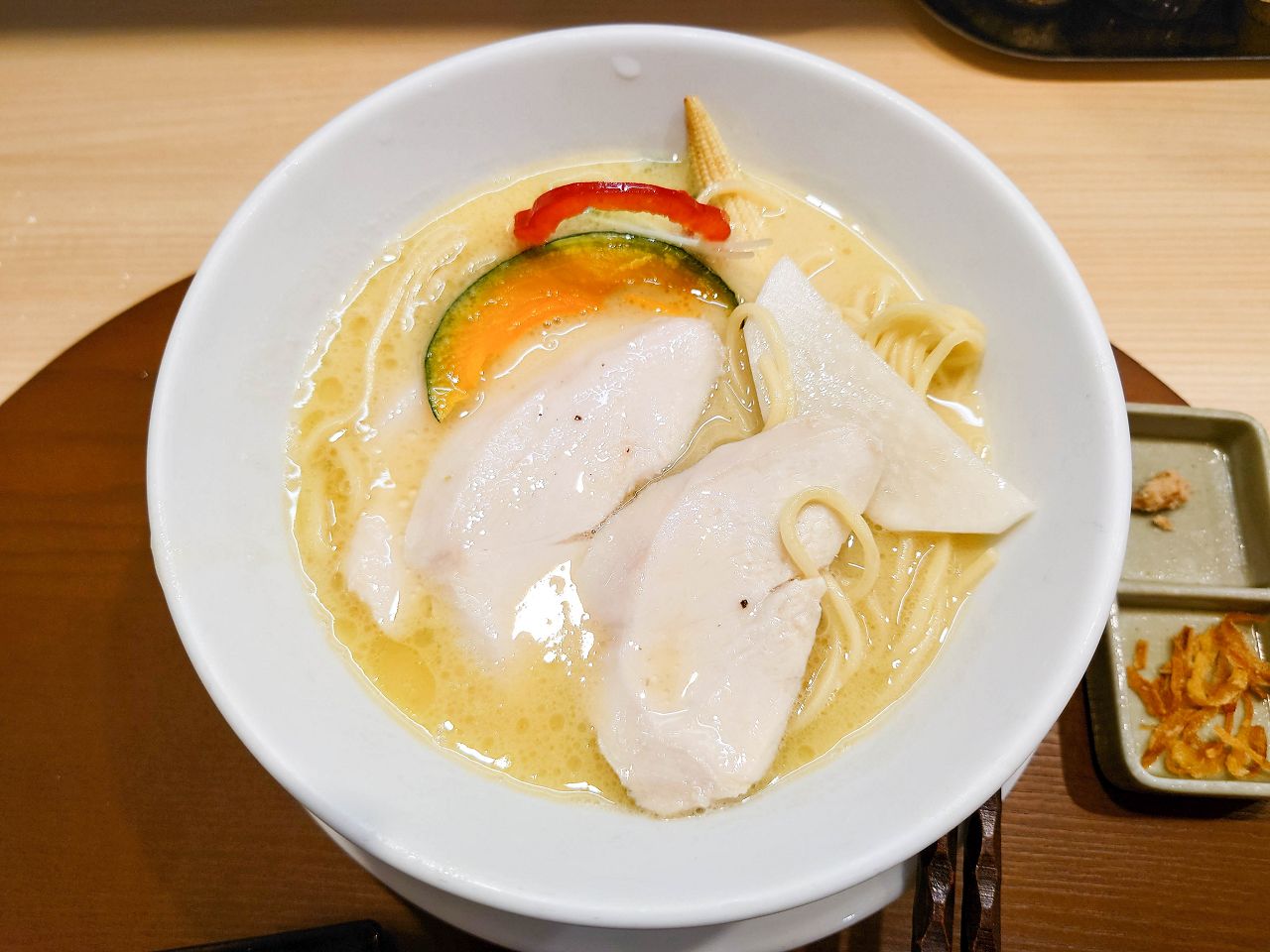 [食記][台北市] 銀座 篝 台北店 — 來自日本的米其林必比登推介雞白湯拉麵名店再度來台