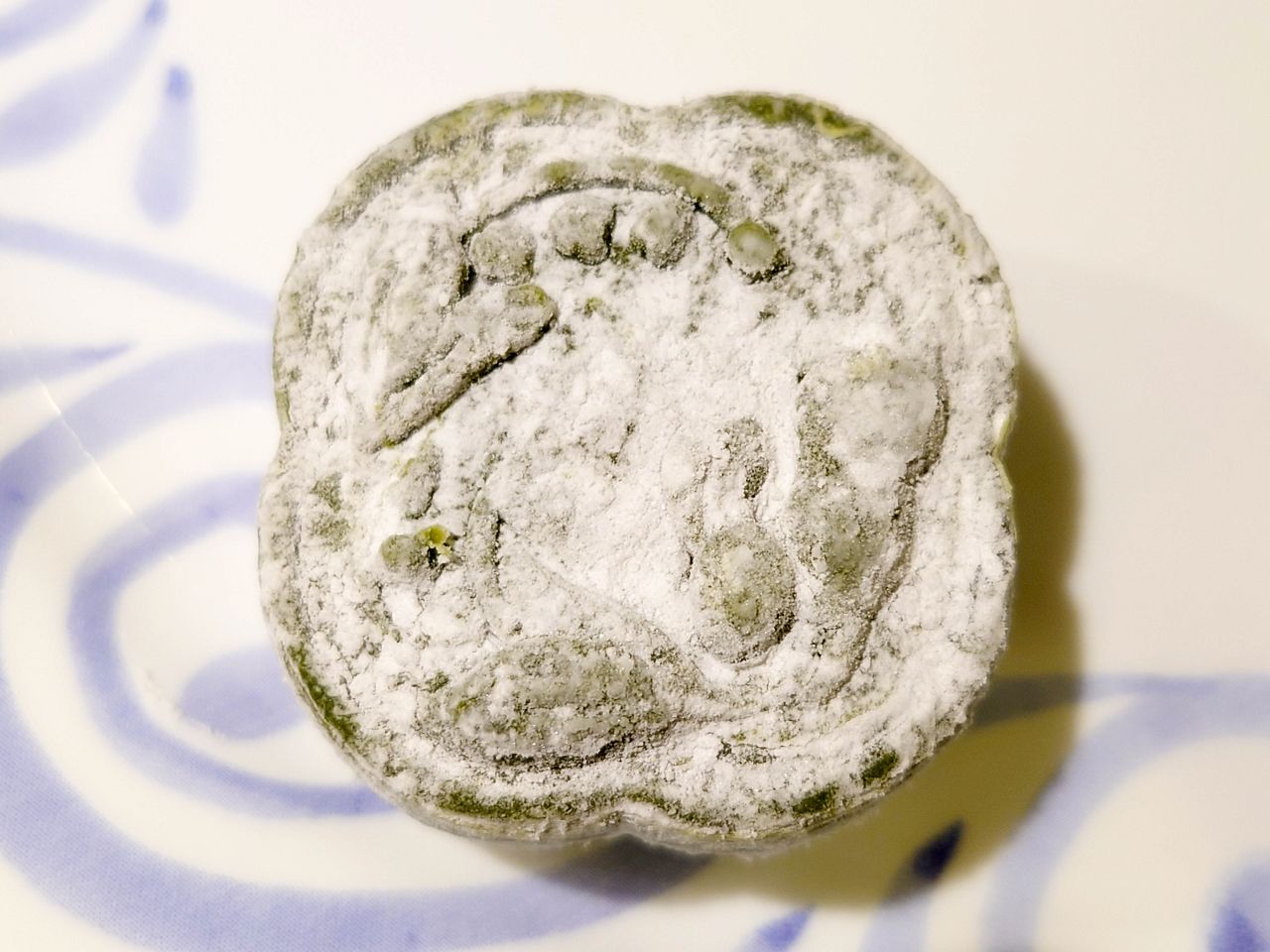 [食記][高雄市] 兔思糖法式甜點 3部曲 — 高雄抹茶控必訪神店搬新址，空間更寬敞環境質感佳，濃抹又美味的抹茶甜點和飲品。