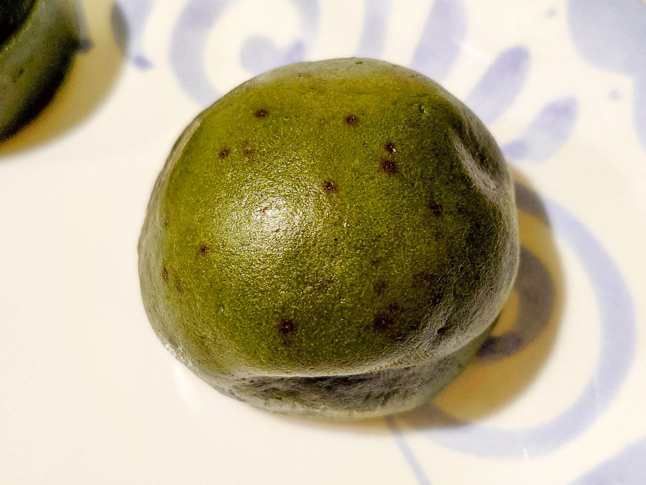 [食記][高雄市] 兔思糖法式甜點 3部曲 — 高雄抹茶控必訪神店搬新址，空間更寬敞環境質感佳，濃抹又美味的抹茶甜點和飲品。