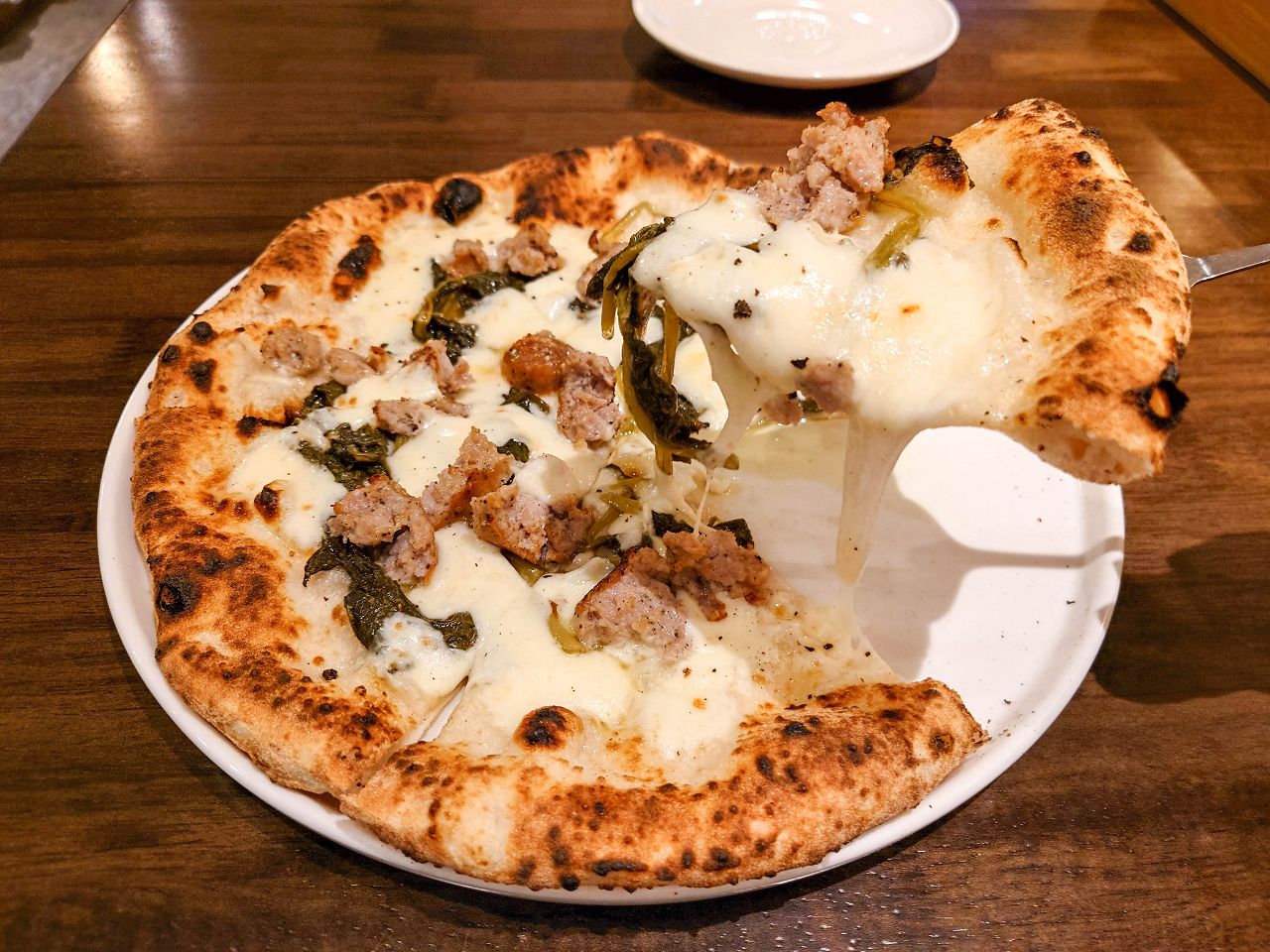 [食記][台北市] Gira Pizza 旋轉披薩 — 敦化北路巷弄內正統義式窯烤披薩專賣店