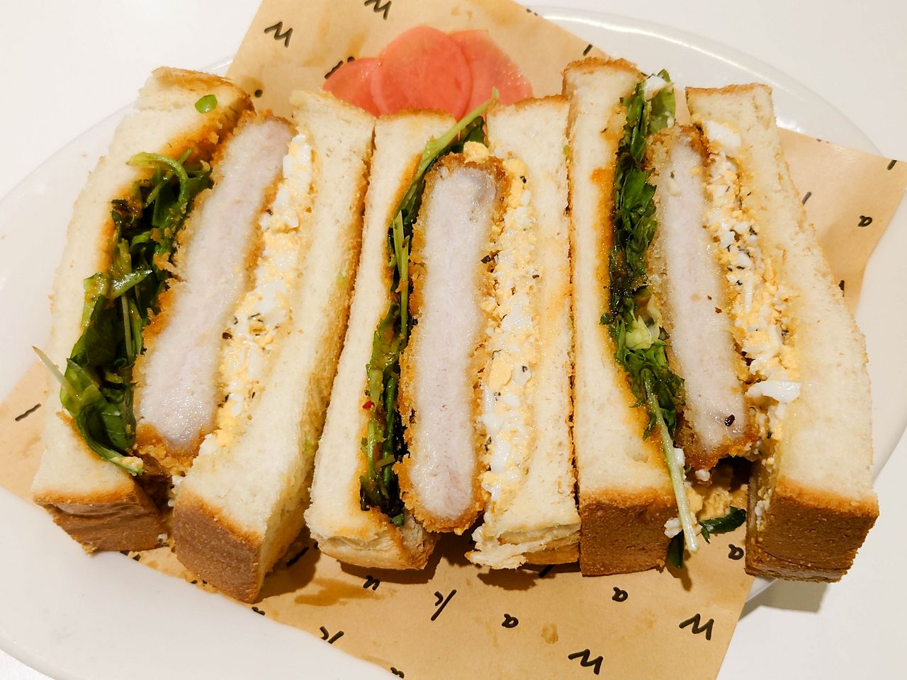 [食記][台北市] Cafe Waku — 老宅內改建的純白色系高質感簡約風咖啡廳