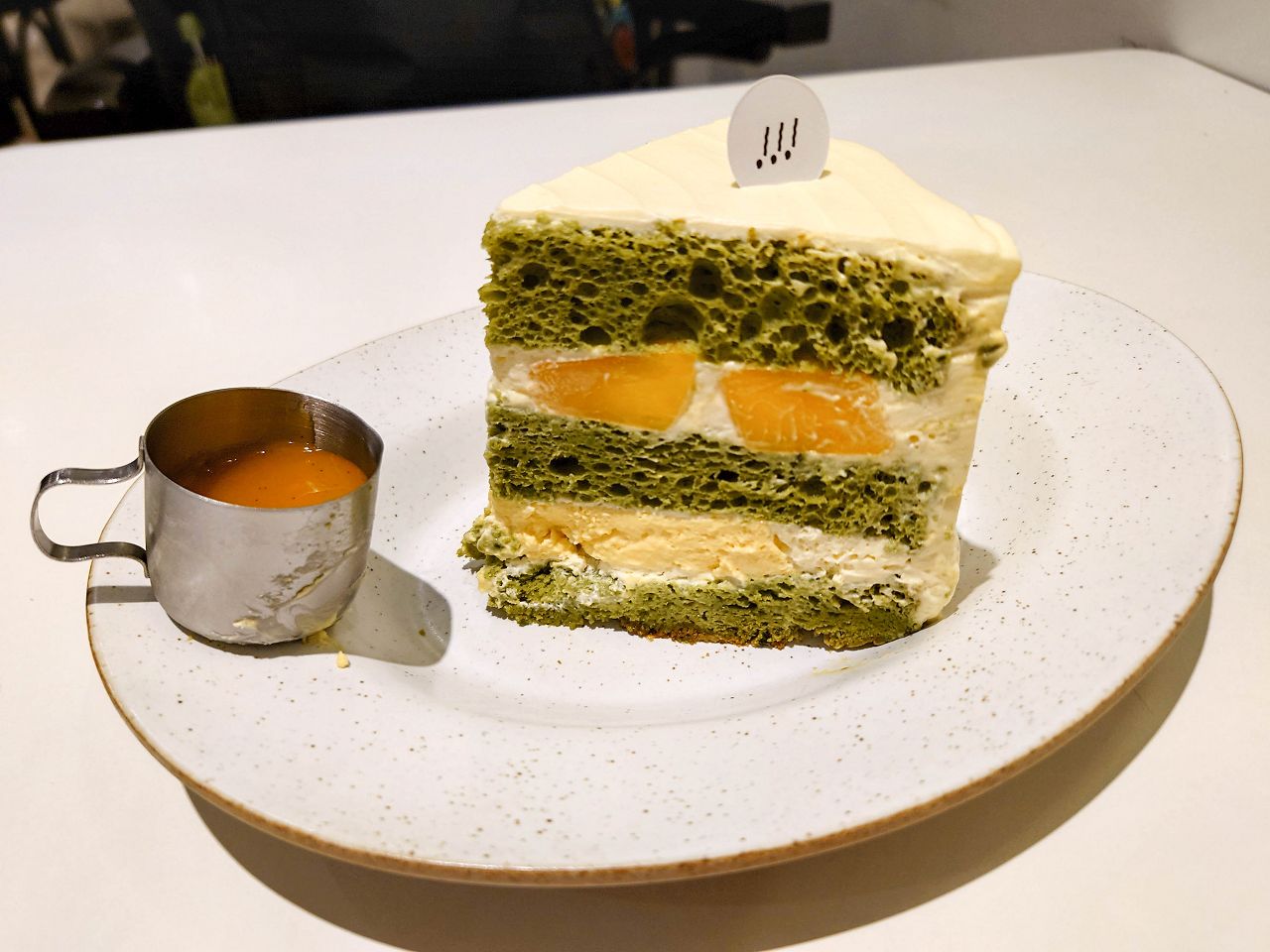 [食記][台北市] Cafe Waku — 老宅內改建的純白色系高質感簡約風咖啡廳