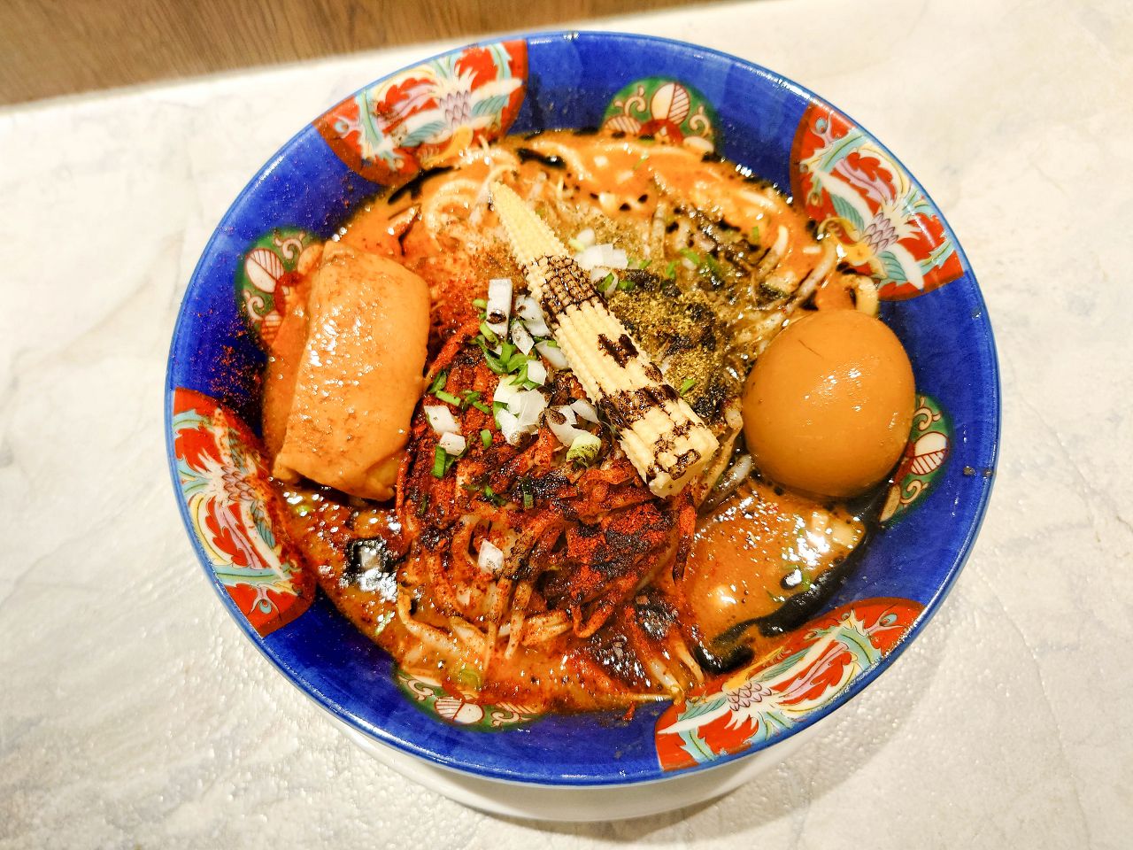 [食記][高雄市] 火山湯海 — 漢神巨蛋附近重口味路線拉麵和沾麵專賣店，師承辣麻味噌拉麵名店鬼金棒。