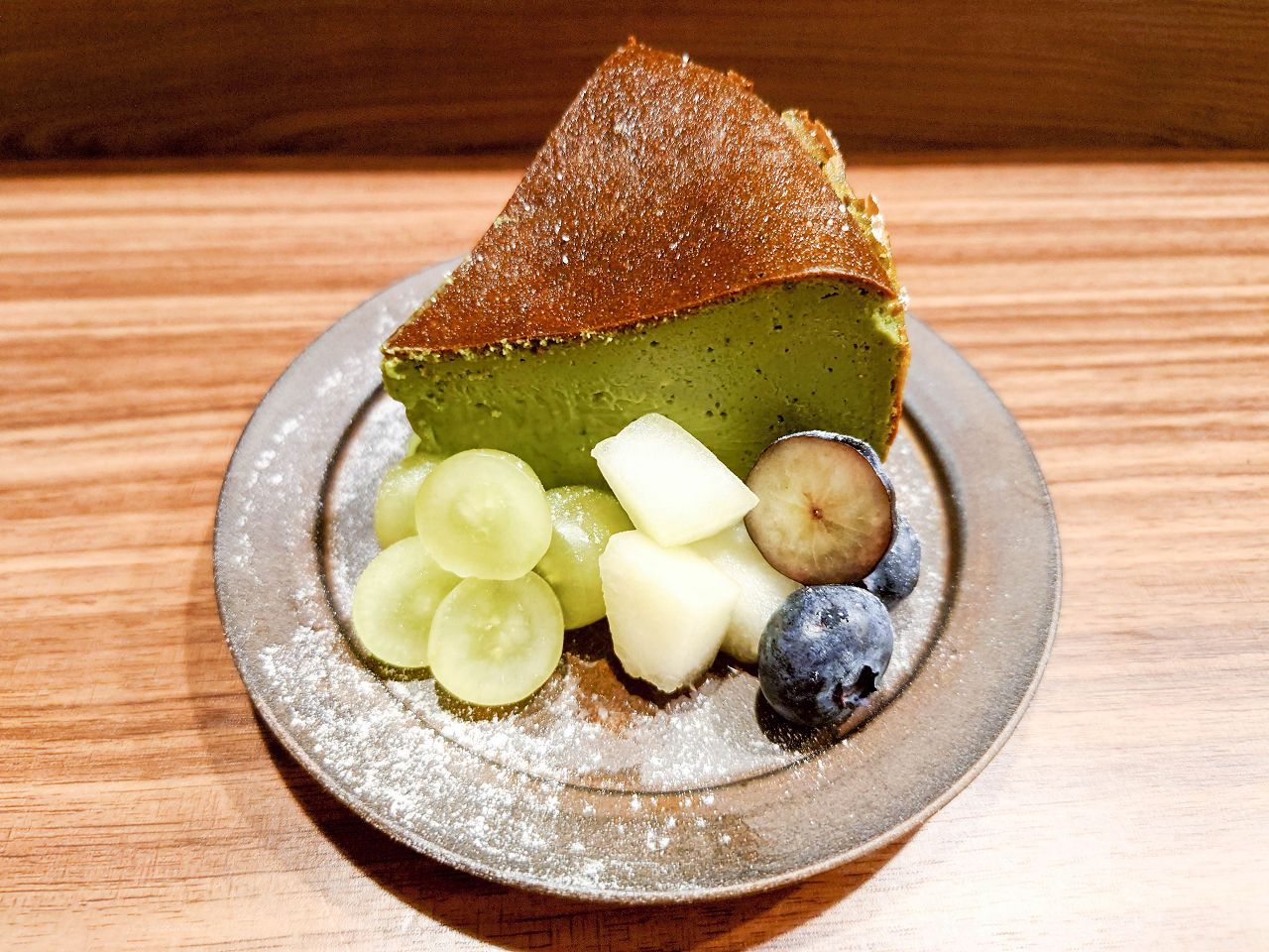 [食記][高雄市] Falling in 啡湮 — 新堀江商圈附近巷弄內設在老屋2樓的復古風格甜點咖啡廳