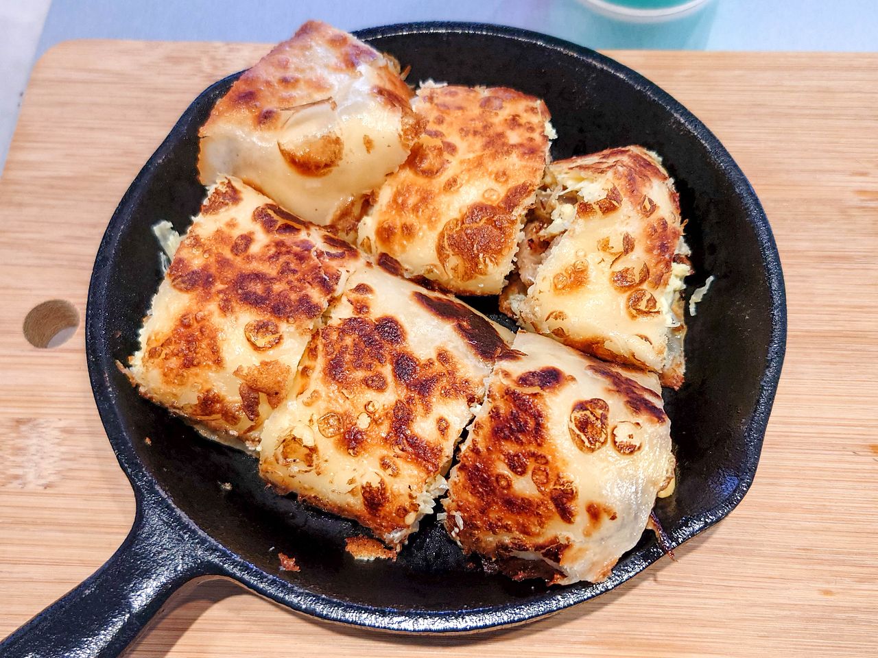 [食記][台北市] LOCO FOOD 樂口福 2部曲 — 鐵鍋酥皮蛋捲名店搬到大安區重新開幕！