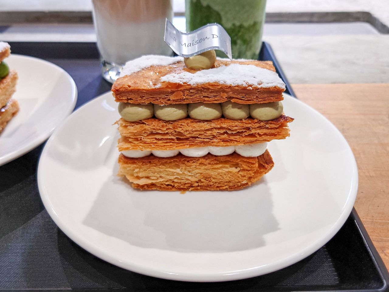 [食記][台北市] 甜舍 La Maison Doux — 白色古蹟內的甜點店，主打手作法式千層酥。