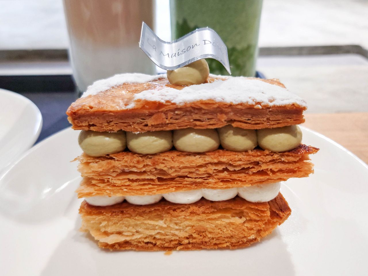 [食記][台北市] 甜舍 La Maison Doux — 白色古蹟內的甜點店，主打手作法式千層酥。