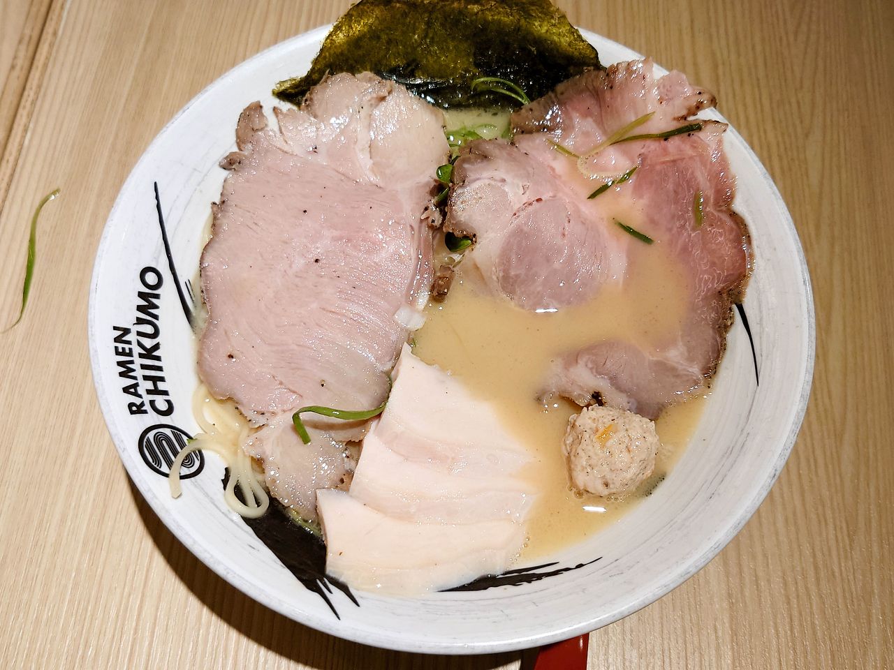 [食記][台北市] 麵屋千雲 光華店
