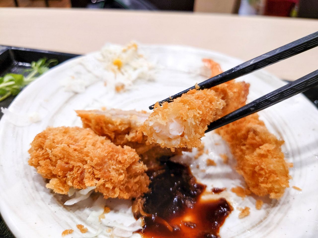 [食記][新北市][板橋區] 郁日式炸豬排 板橋店 — 平價日式炸豬排專賣店，不到200元的炸豬排定食。