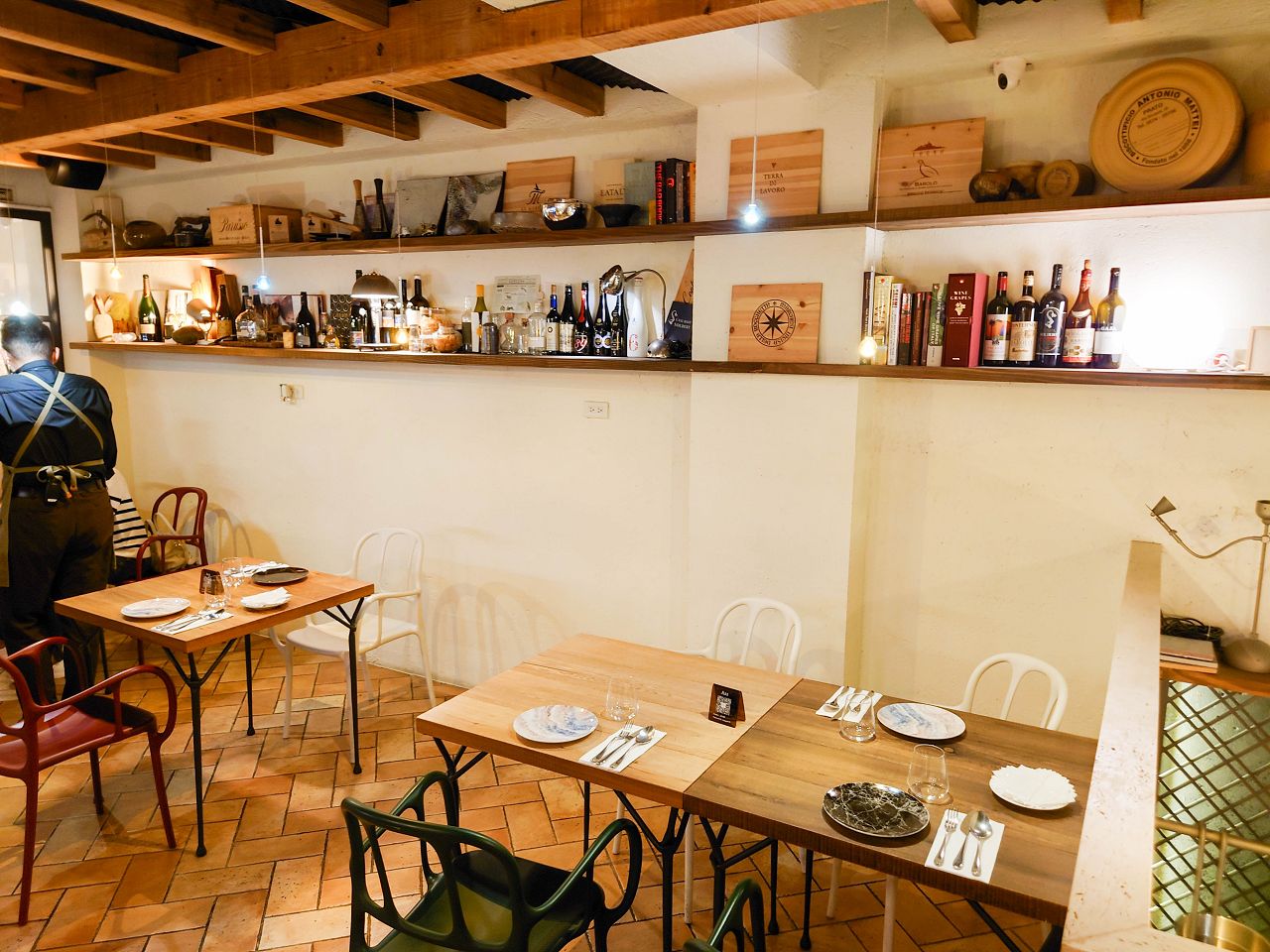 [食記][新竹縣][竹北市] Piccola Enoteca 彼刻義式餐酒館 — 竹北最強義式餐廳，曾經數度榮獲義大利《紅蝦評鑑》肯定！