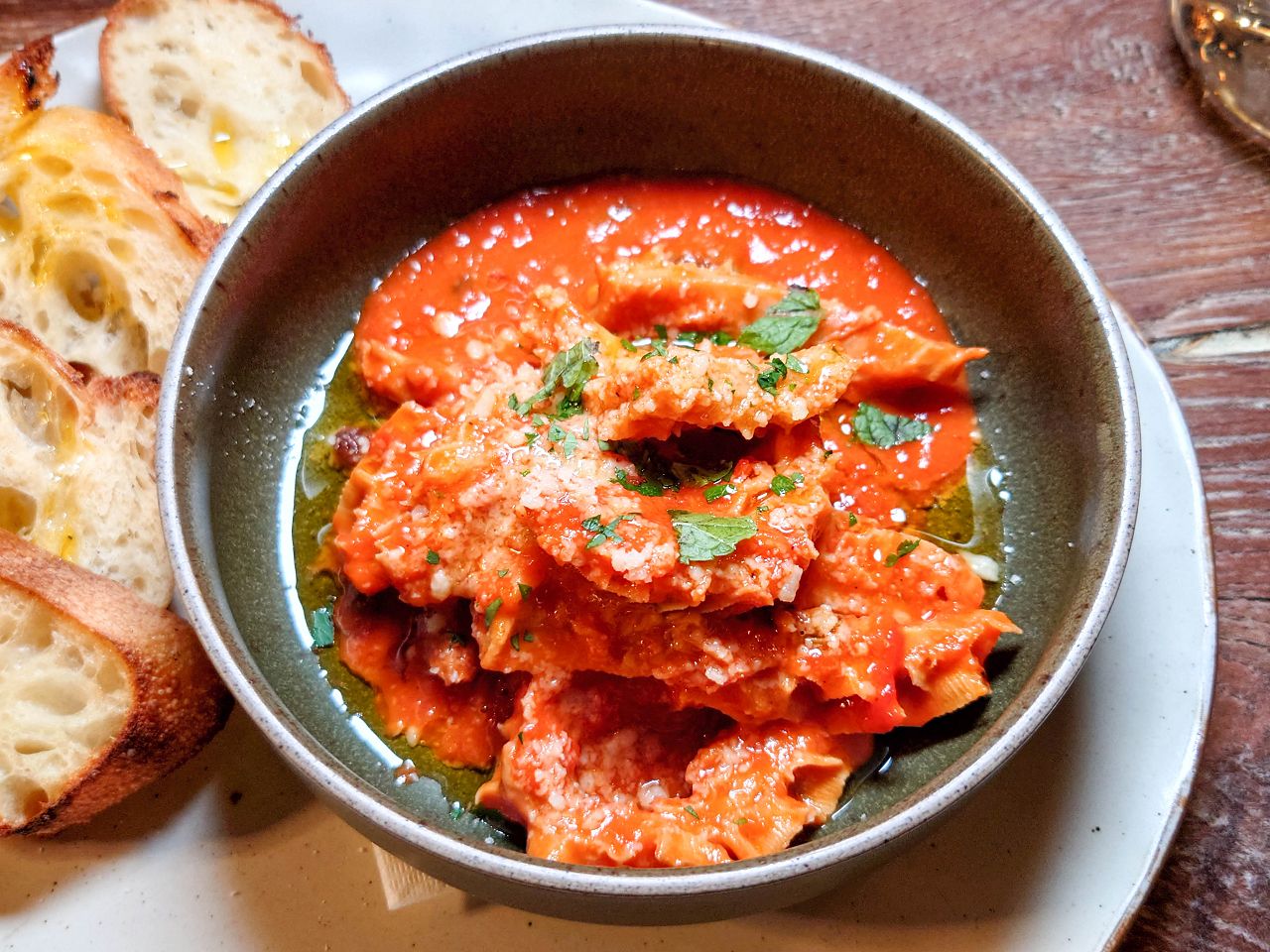 [食記][新竹縣][竹北市] Piccola Enoteca 彼刻義式餐酒館 — 竹北最強義式餐廳，曾經數度榮獲義大利《紅蝦評鑑》肯定！