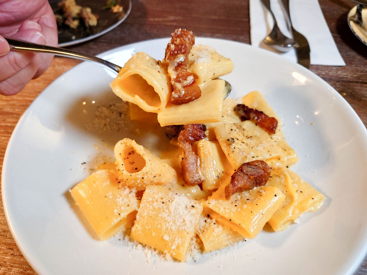 [食記][新竹縣][竹北市] Piccola Enoteca 彼刻義式餐酒館 — 竹北最強義式餐廳，曾經數度榮獲義大利《紅蝦評鑑》肯定！