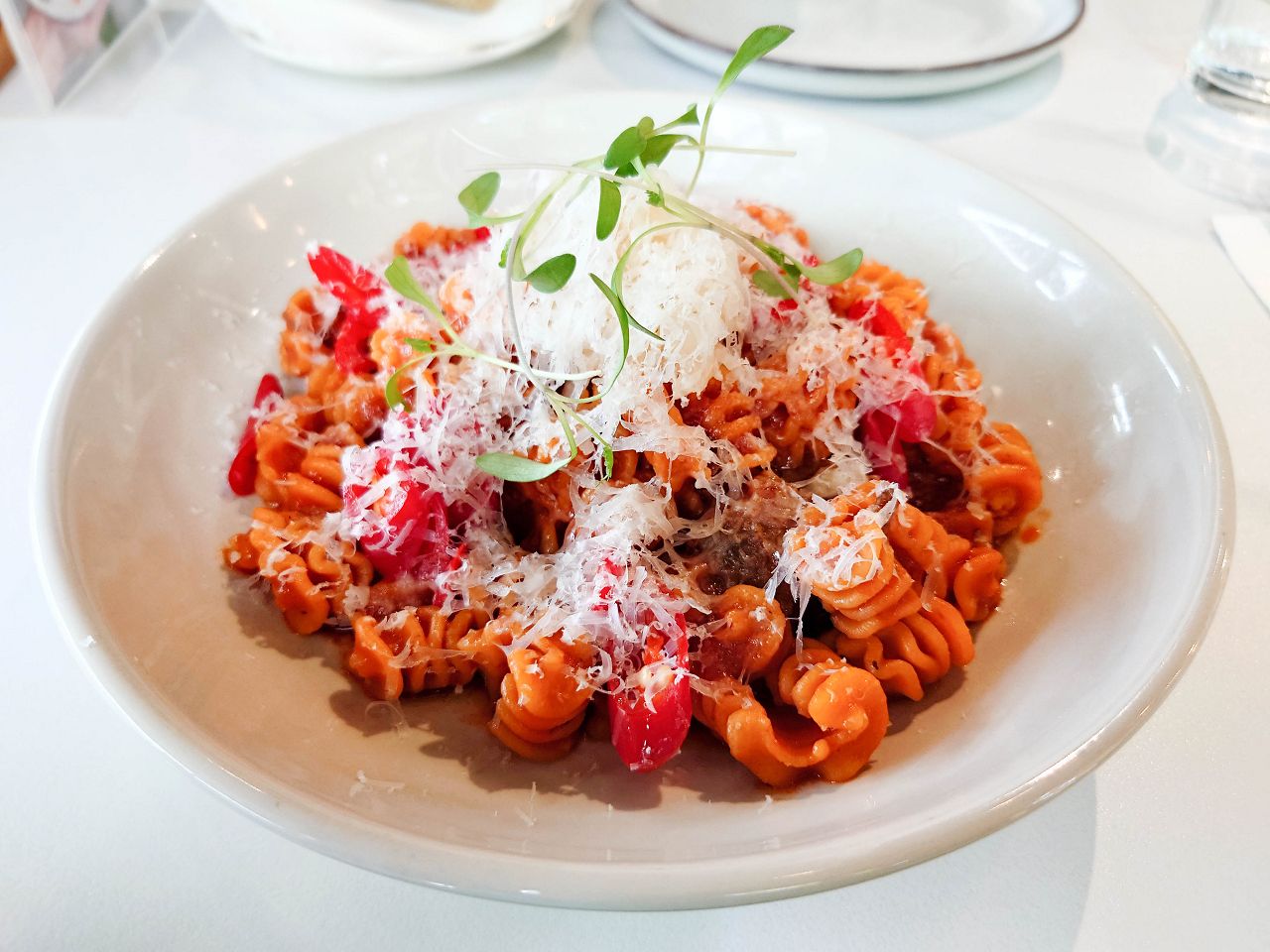 [食記][新北市][新店區] PASTAIO 新店店 — 新店國民運動中心旁義式料理餐廳，主打手工義大利麵。