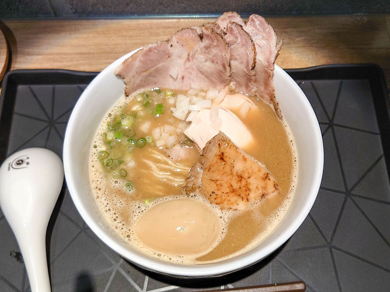 [食記][台北市] 龍鱗拉麵