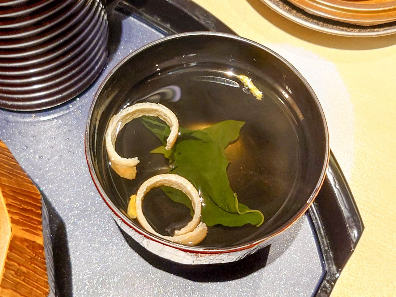 [食記][台北市] うなぎ四代目菊かわ 微風信義店 — 來自日本名古屋米其林推薦老牌鰻魚飯專賣店在微風信義展店，信義商圈鰻魚飯推薦。