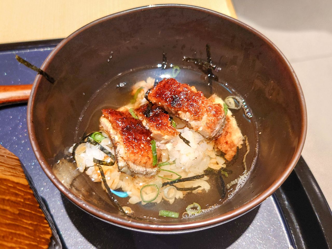 [食記][台北市] うなぎ四代目菊かわ 微風信義店 — 來自日本名古屋米其林推薦老牌鰻魚飯專賣店在微風信義展店，信義商圈鰻魚飯推薦。