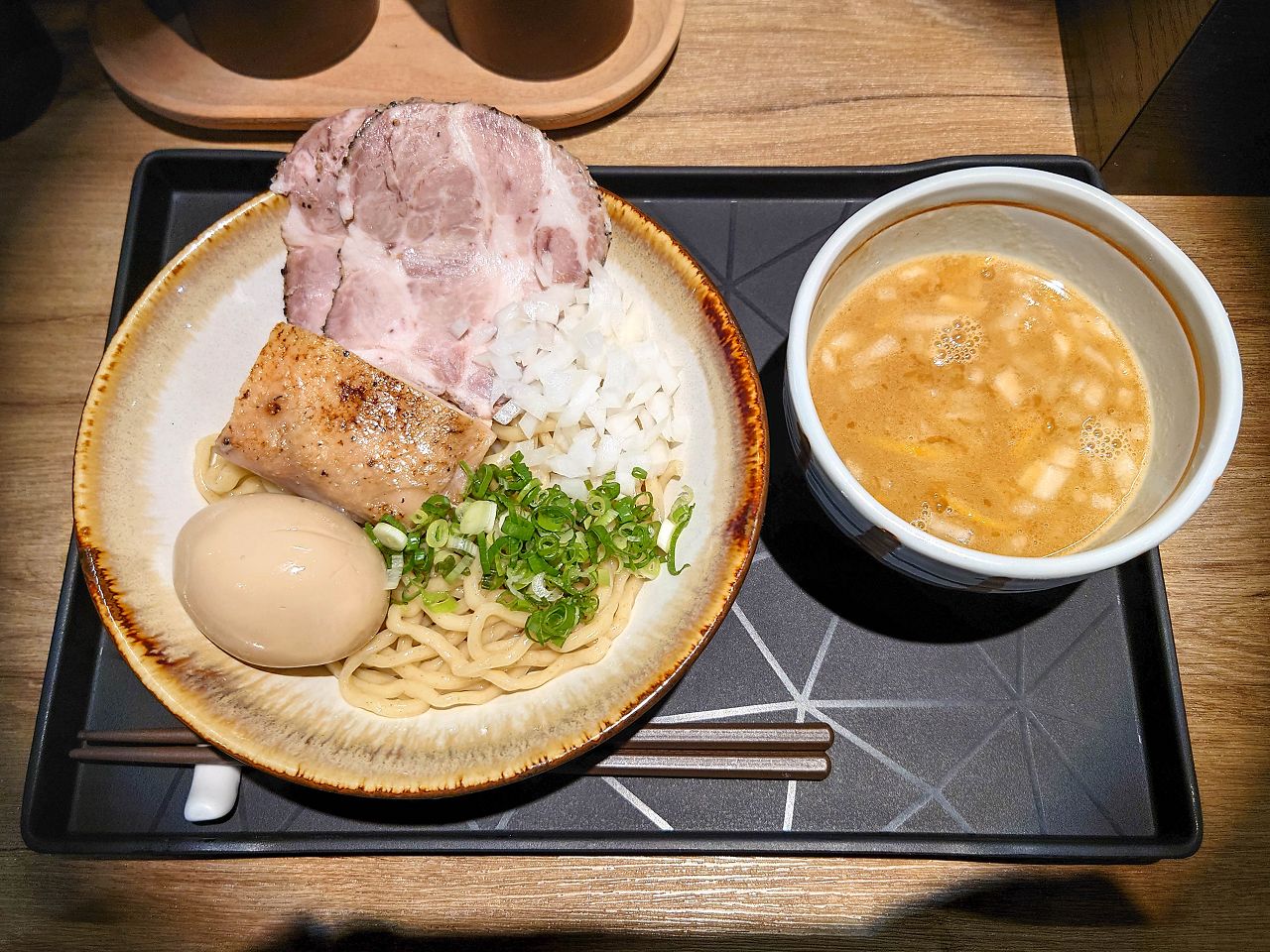 [食記][台北市] 龍鱗拉麵