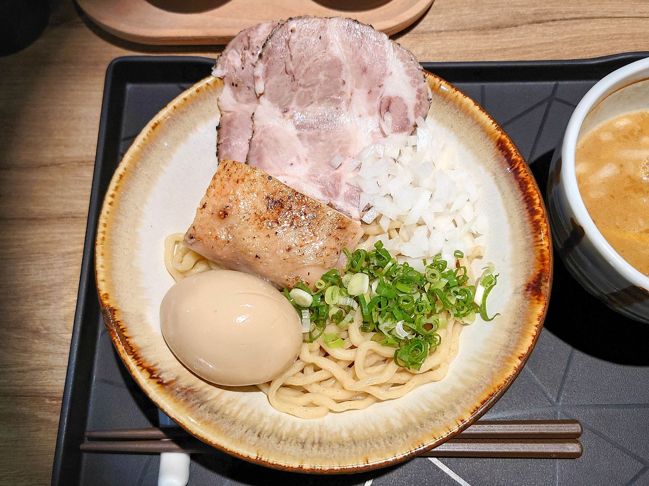 [食記][台北市] 龍鱗拉麵