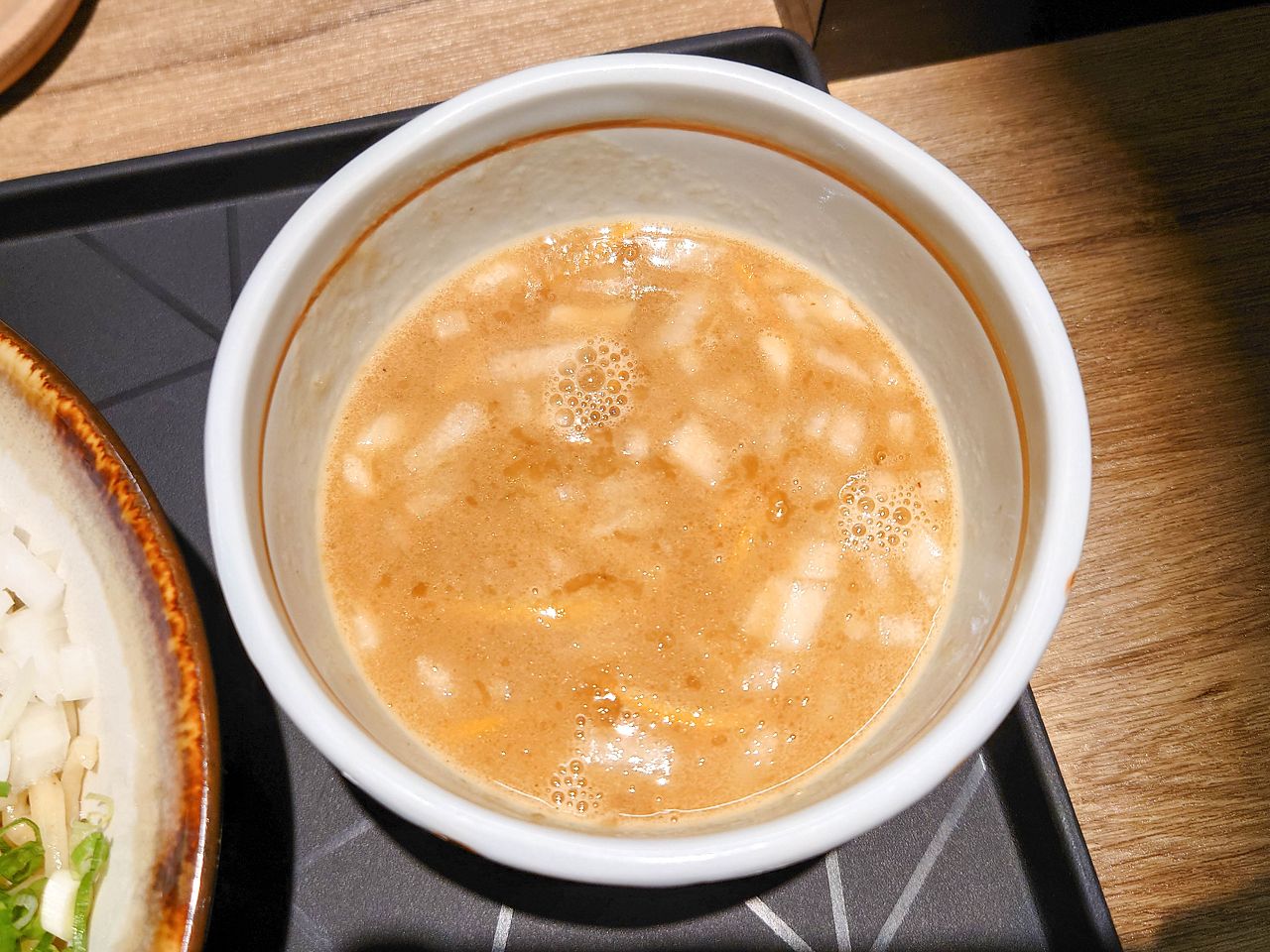 [食記][台北市] 龍鱗拉麵
