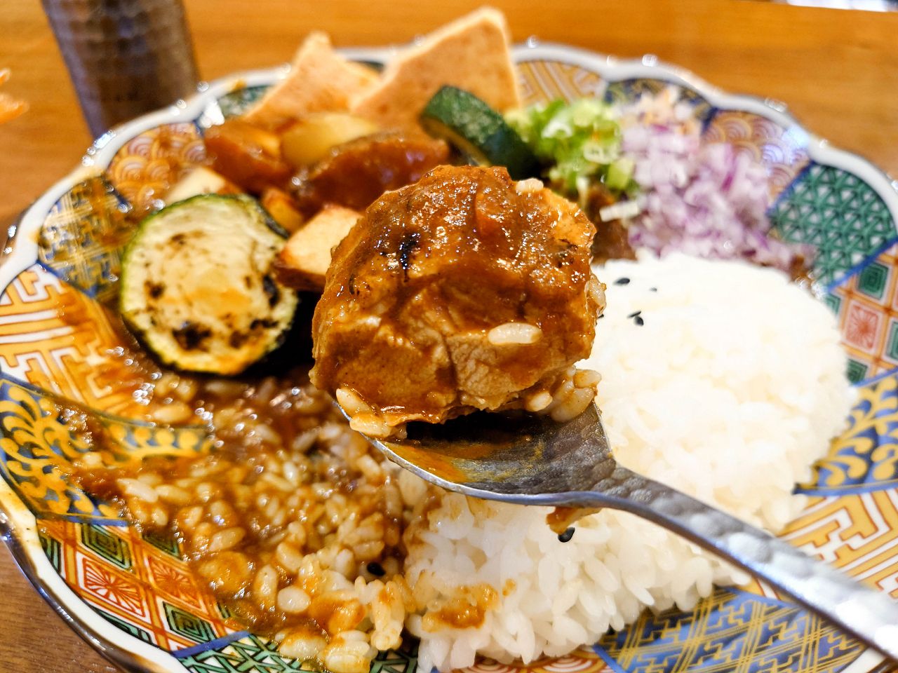 [食記][台北市] 艋舺咖哩 — 西門町手做熟成咖哩專賣店