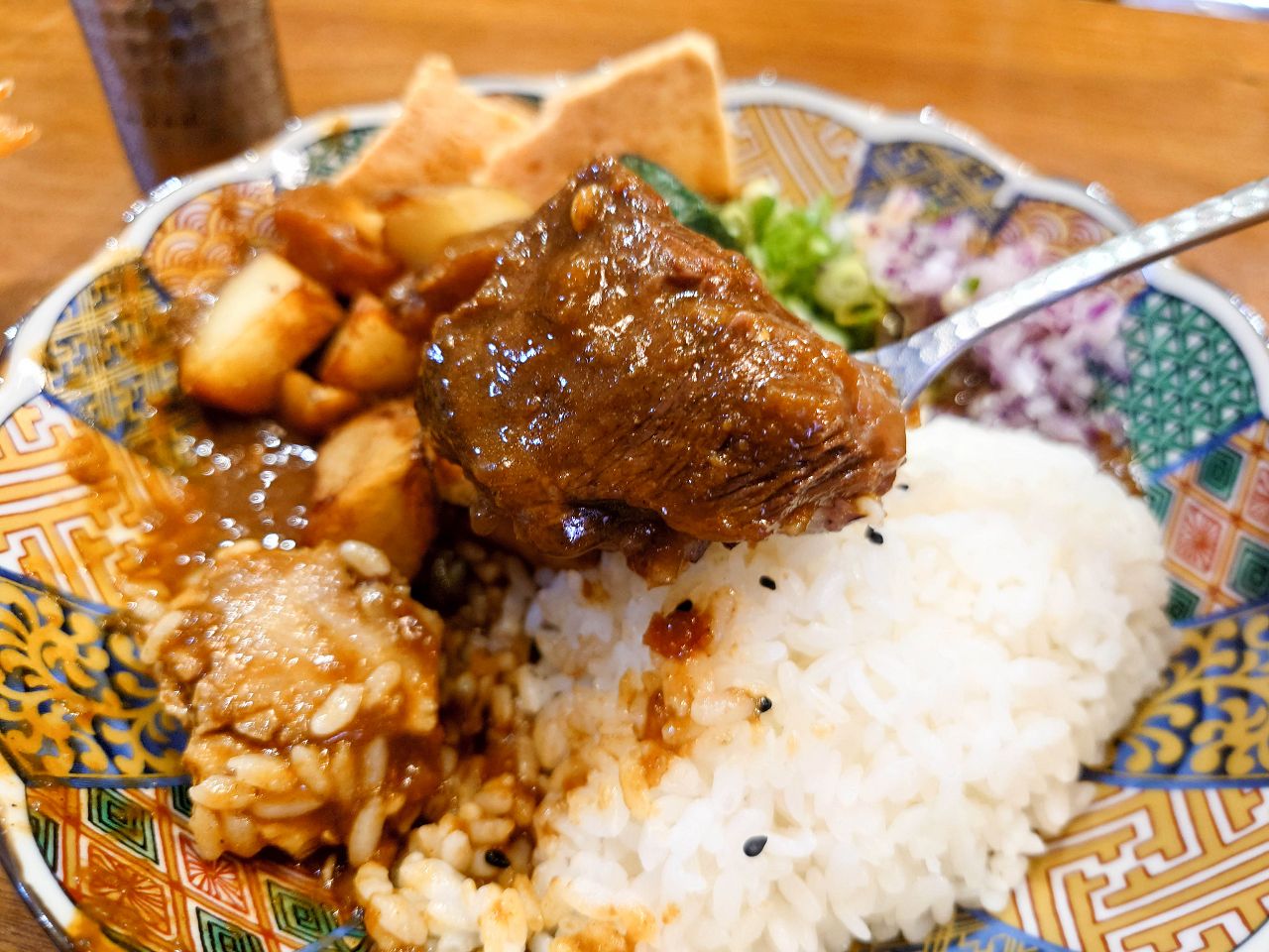 [食記][台北市] 艋舺咖哩 — 西門町手做熟成咖哩專賣店