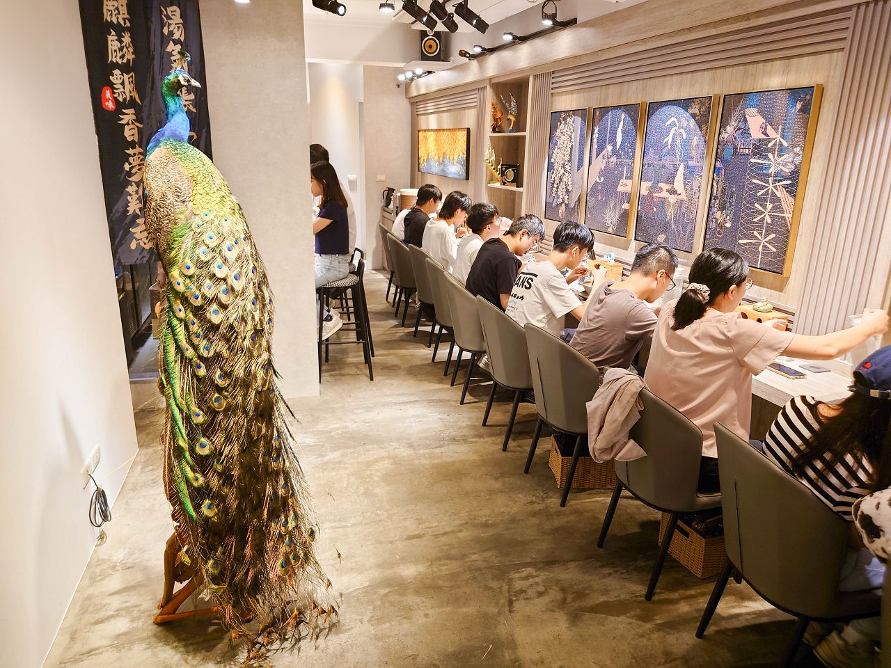 [食記][台北市] 木麒麟拉麵 — 主打備長炭煙燻湯頭拉麵