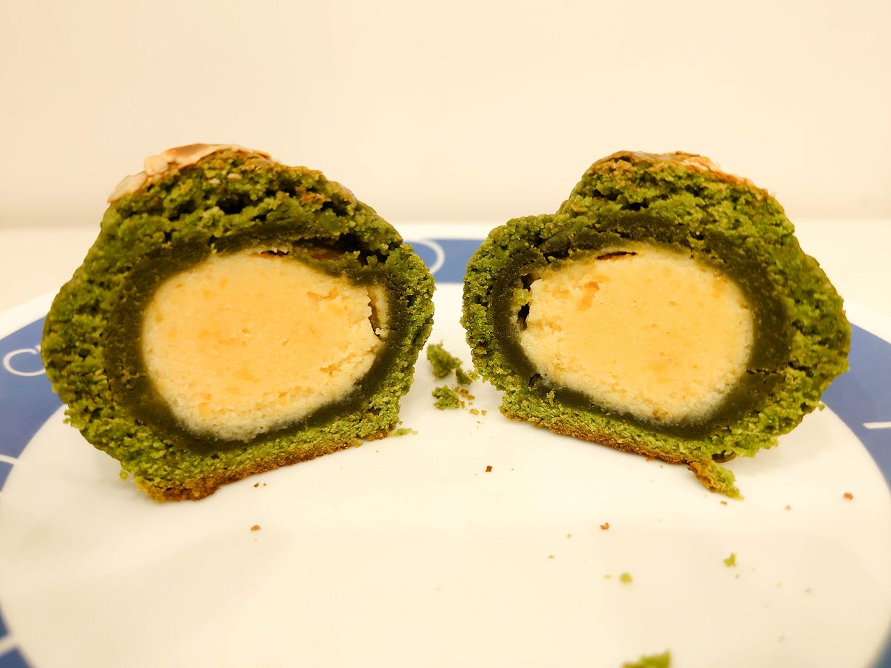 [食記][網購美食] 桑夏甜點 — 夾心、包餡司康專賣店