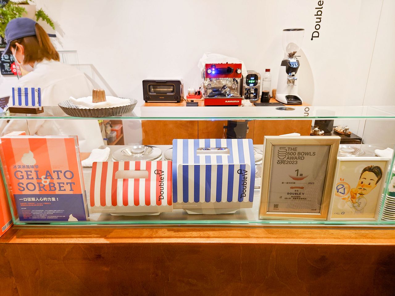 [食記][台北市] Double V — 捷運信義安和站附近義式冰淇淋店，老闆曾勇奪世界義式冰淇淋大賽亞軍。