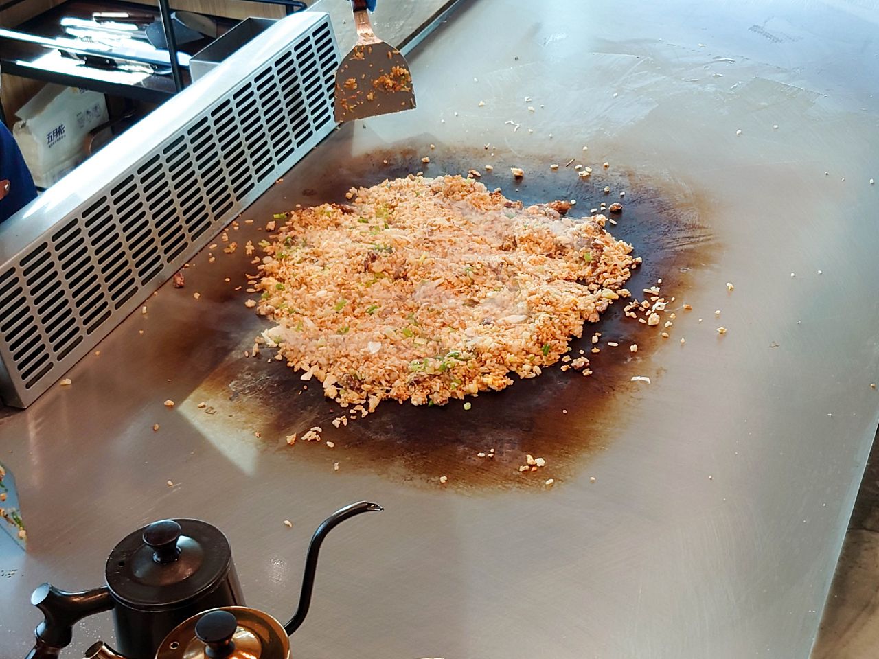 [食記][新北市][新莊區] 旨醞 鐵板料理 — 饗賓旗下高級鐵板燒餐廳，設在新莊宏匯i-Tower 38樓，享用頂級鐵板燒料理又能俯瞰雙北繁華市景。