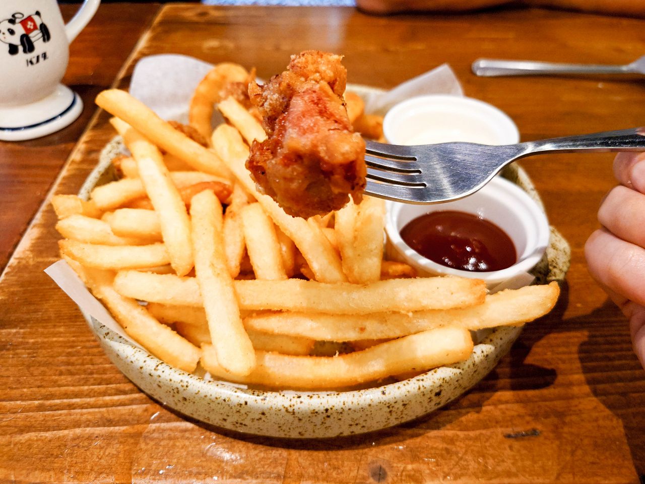 [食記][高雄市] 蝸居咖啡 Sojourner Cafe — 高雄第一家正統日式蛋包飯