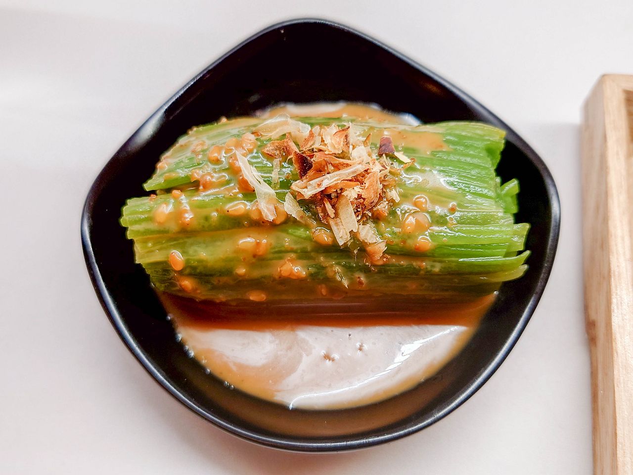 [食記][台北市] 茶悟ラーメン (茶悟拉麵) — 以茶入湯帶有茶香的創意拉麵