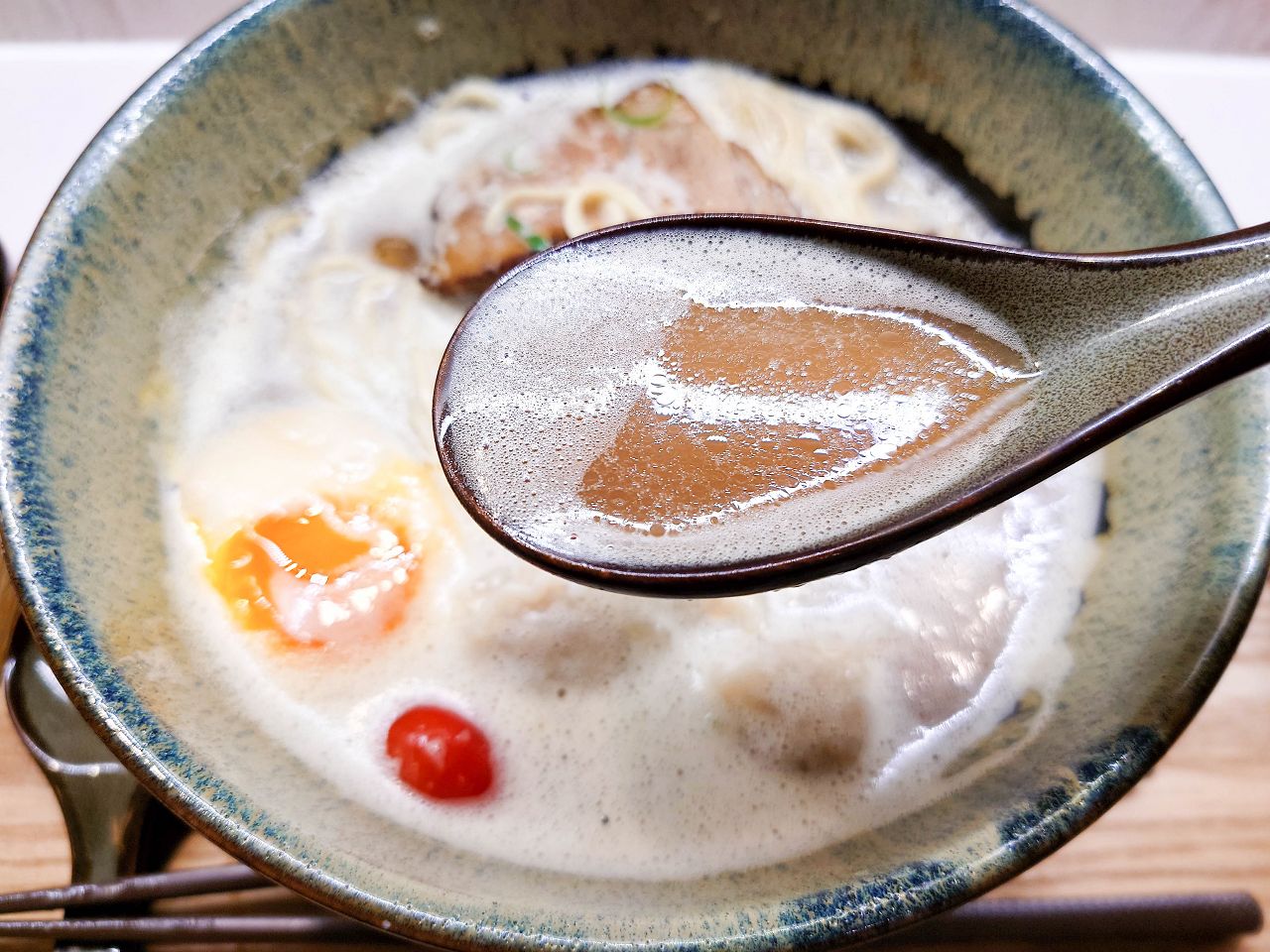 [食記][台北市] 茶悟ラーメン (茶悟拉麵) — 以茶入湯帶有茶香的創意拉麵