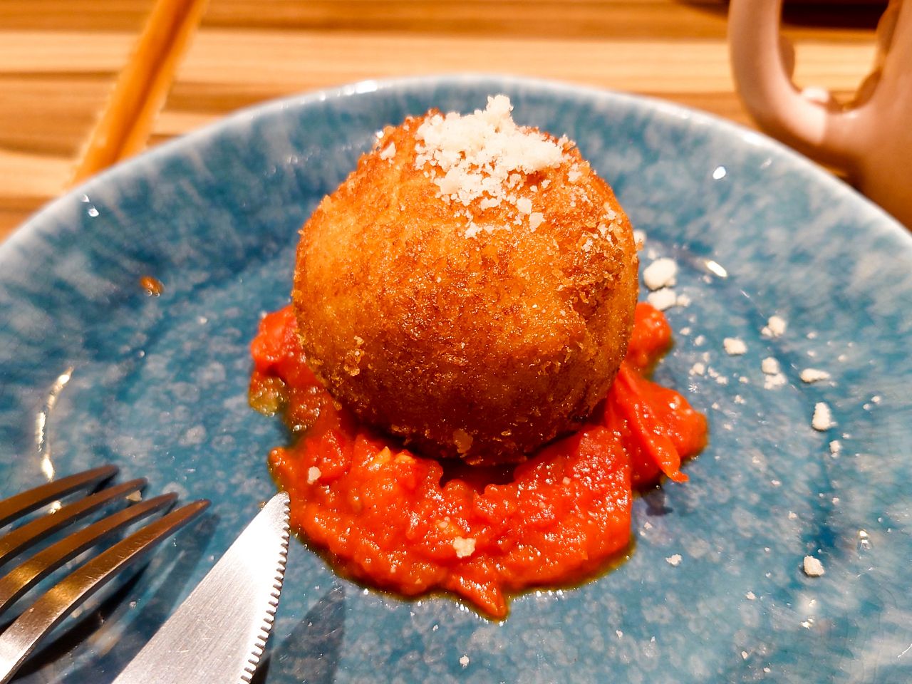 [食記][台北市] Reale Cucina Italiana — 仁愛路圓環旁巷弄內義式餐廳，竹北彼刻義式餐酒館的姊妹店。