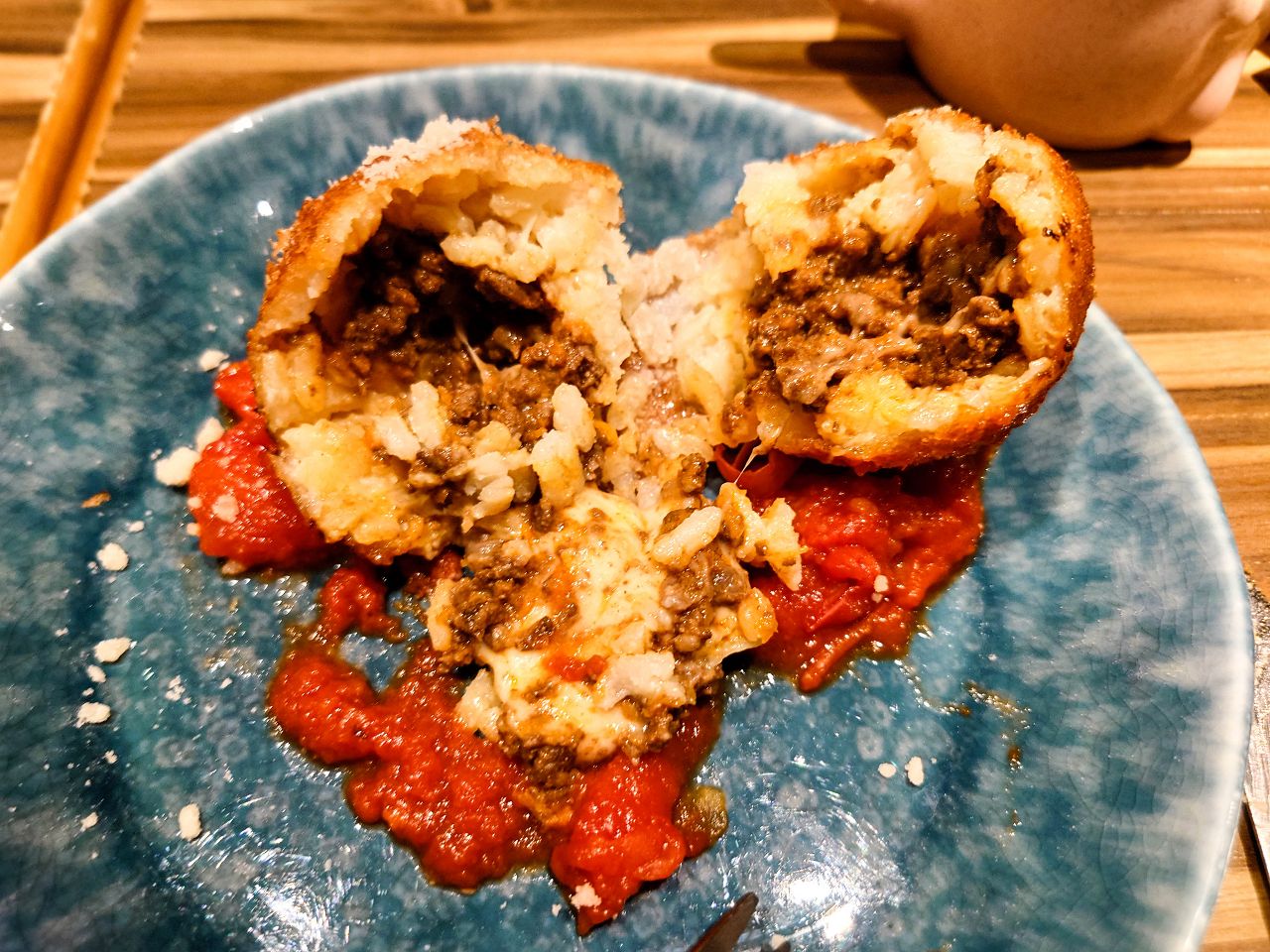 [食記][台北市] Reale Cucina Italiana — 仁愛路圓環旁巷弄內義式餐廳，竹北彼刻義式餐酒館的姊妹店。