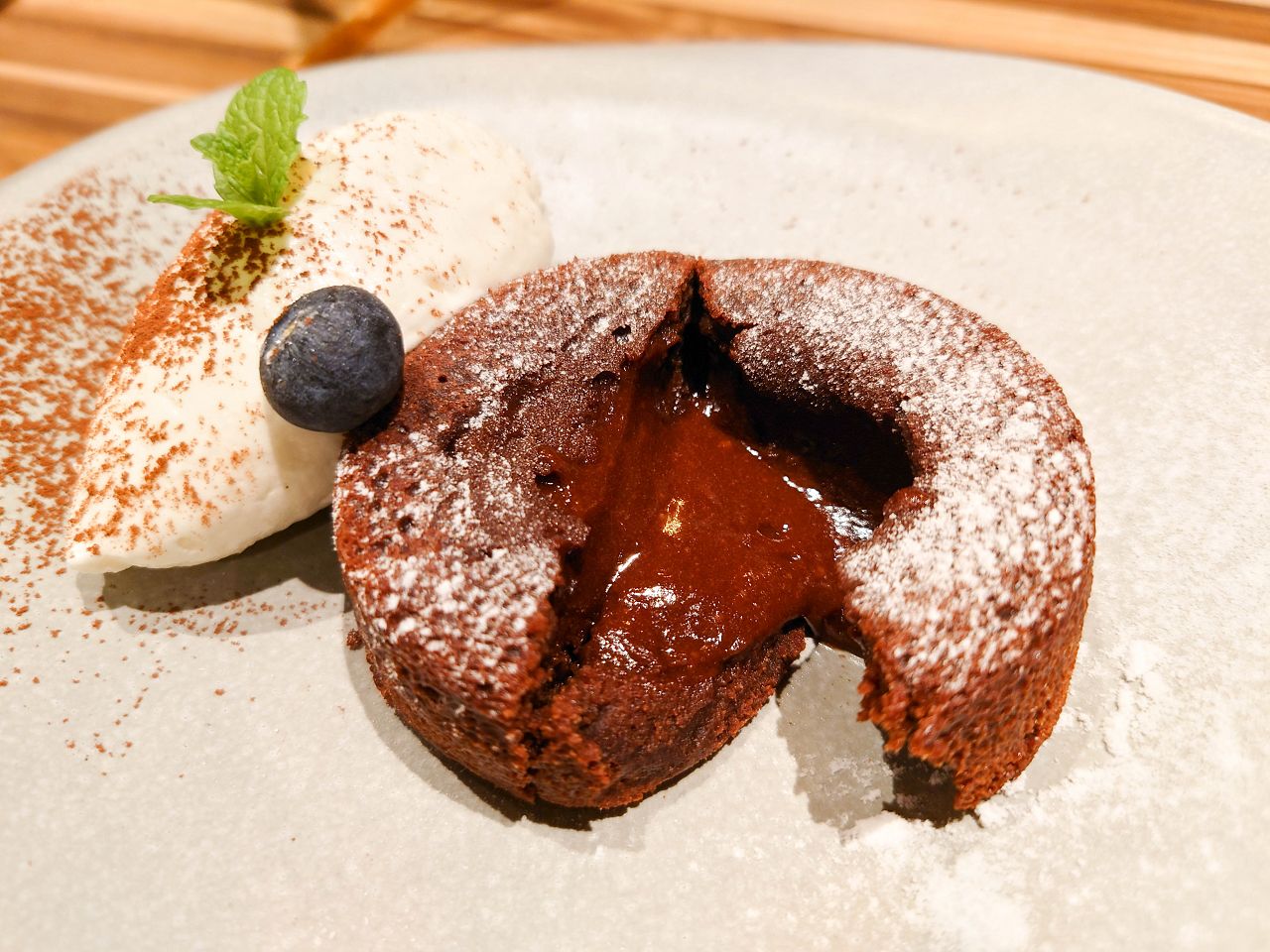 [食記][台北市] Reale Cucina Italiana — 仁愛路圓環旁巷弄內義式餐廳，竹北彼刻義式餐酒館的姊妹店。