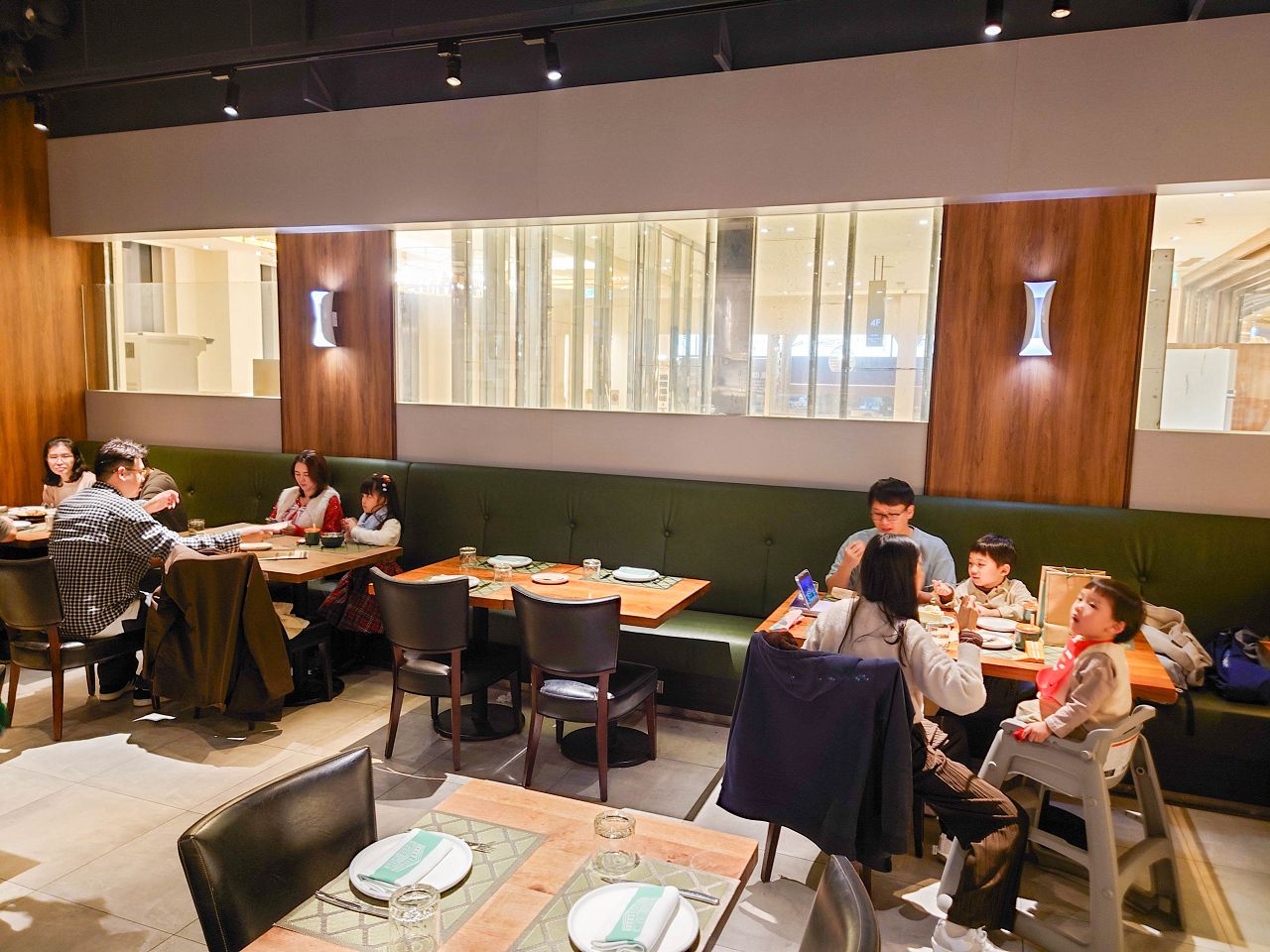 [食記][台北市] S&W Butcher’s Shop (已改名為 “S&W Grill”) — 美國頂級牛排館 Smith & Wollensky 的副品牌餐廳
