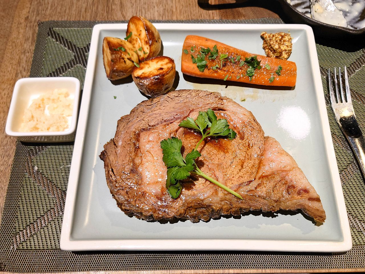 [食記][台北市] S&W Butcher’s Shop (已改名為 “S&W Grill”) — 美國頂級牛排館 Smith & Wollensky 的副品牌餐廳