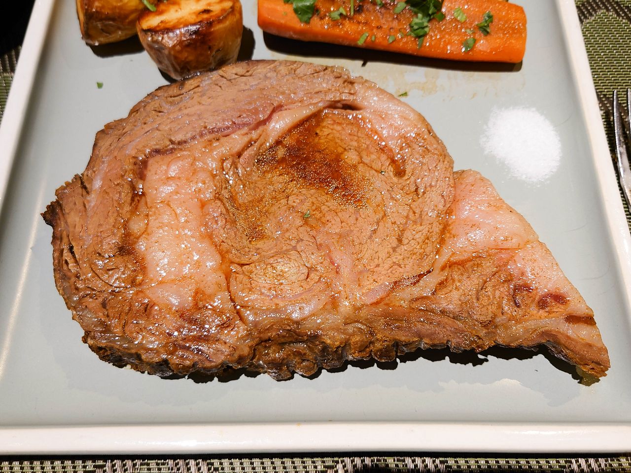 [食記][台北市] S&W Butcher’s Shop (已改名為 “S&W Grill”) — 美國頂級牛排館 Smith & Wollensky 的副品牌餐廳